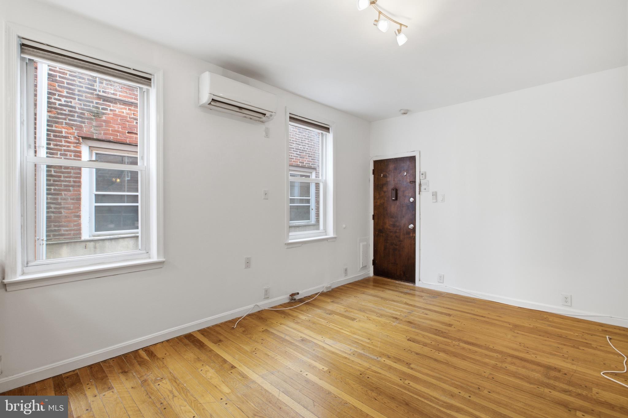 747 S 2ND STREET 00 2R