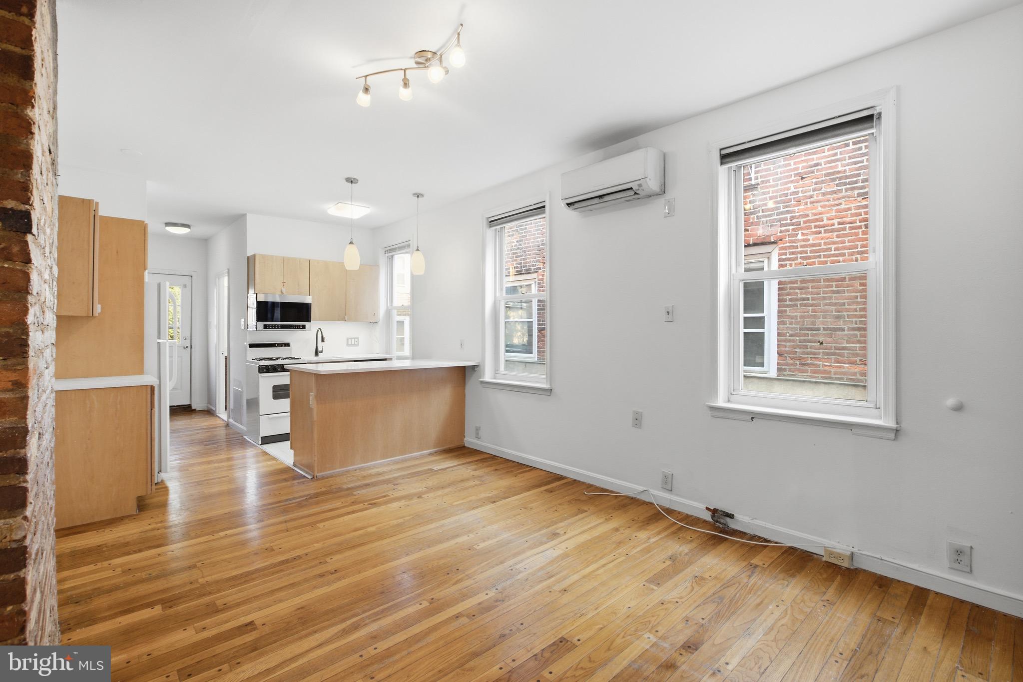 747 S 2ND STREET 00 2R