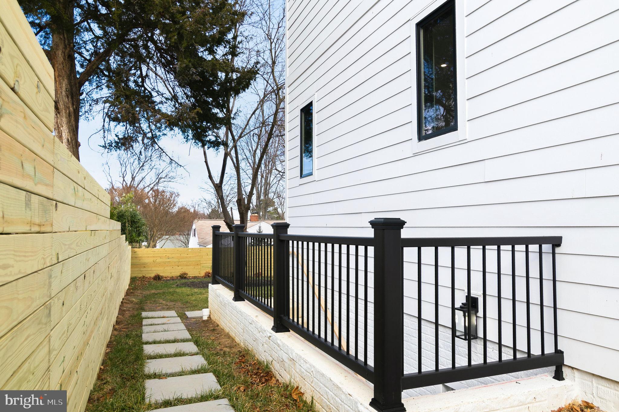 BEL AIR - Residential