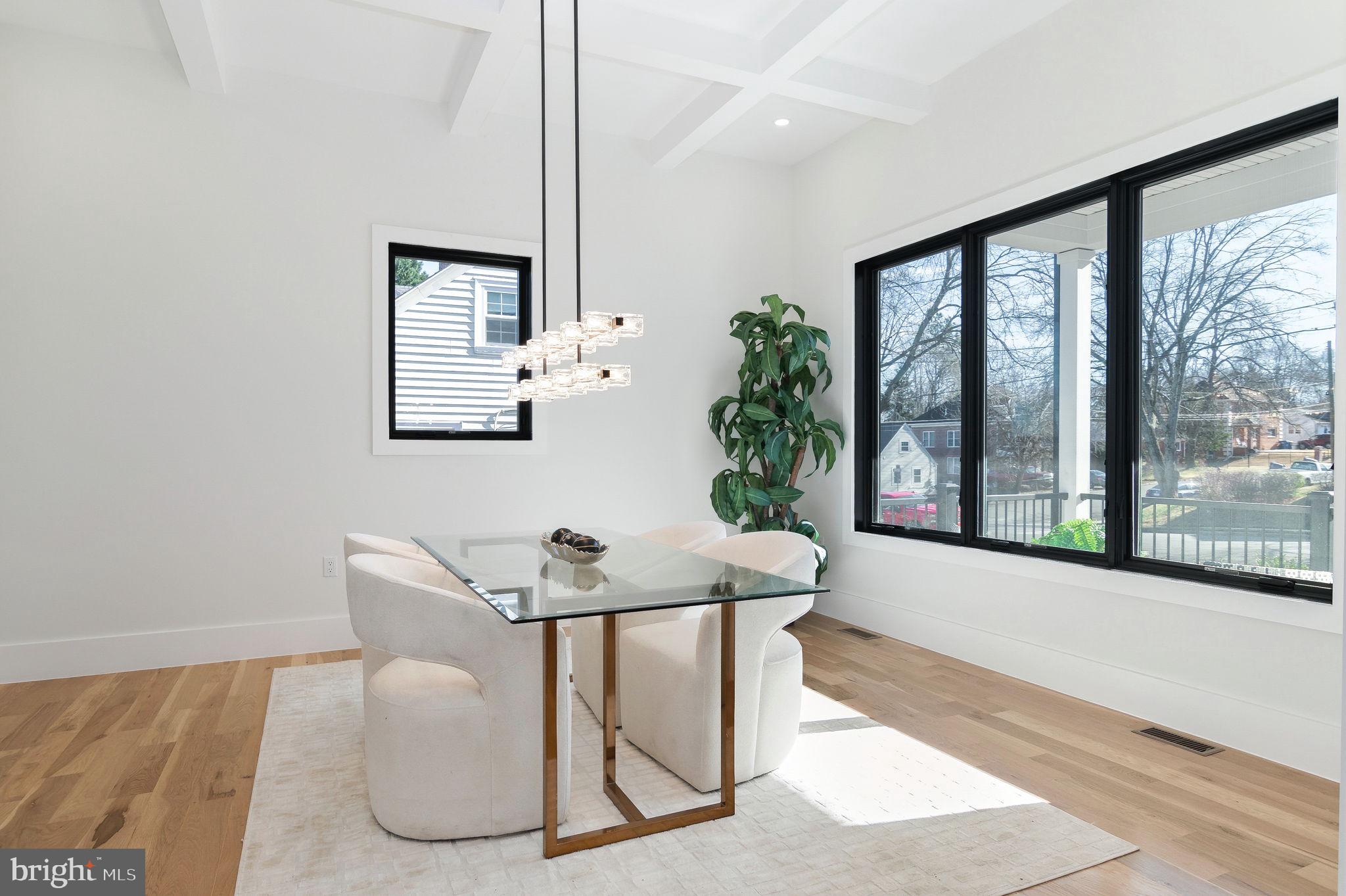 BEL AIR - Residential