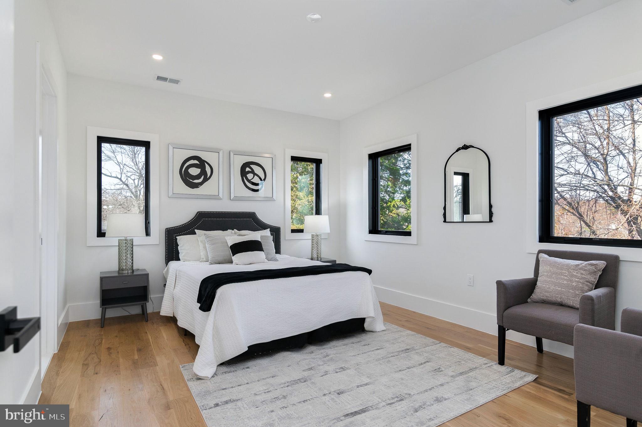 BEL AIR - Residential