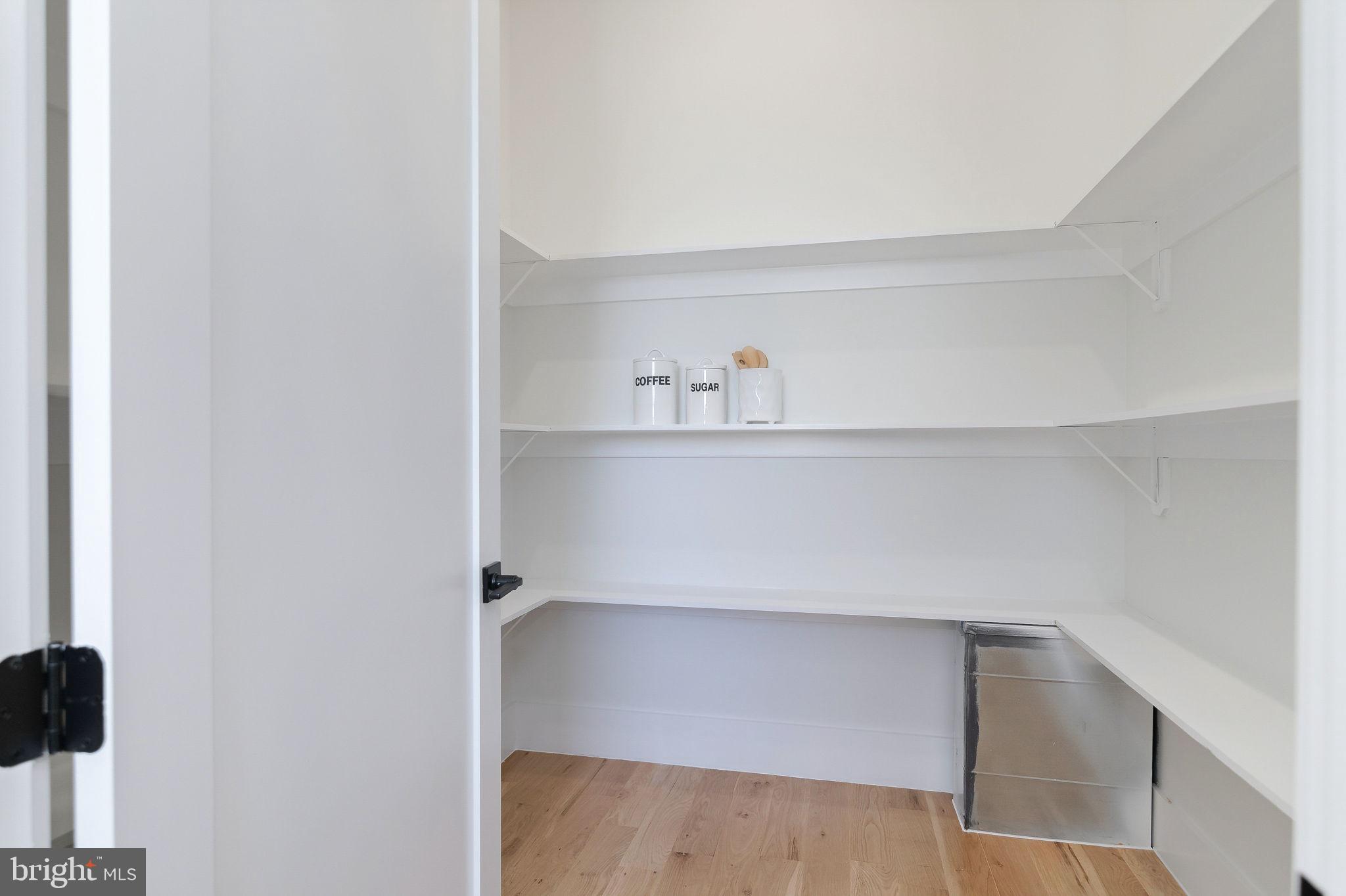 BEL AIR - Residential