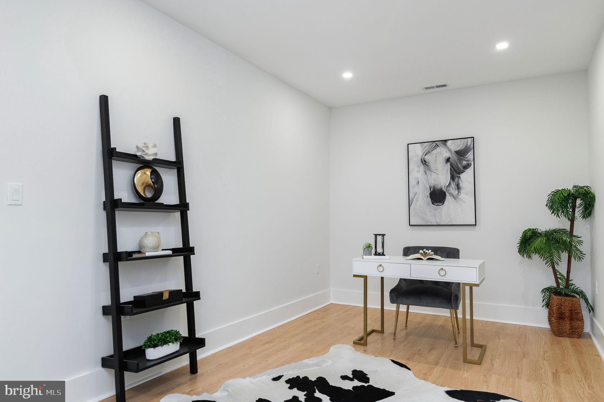 BEL AIR - Residential