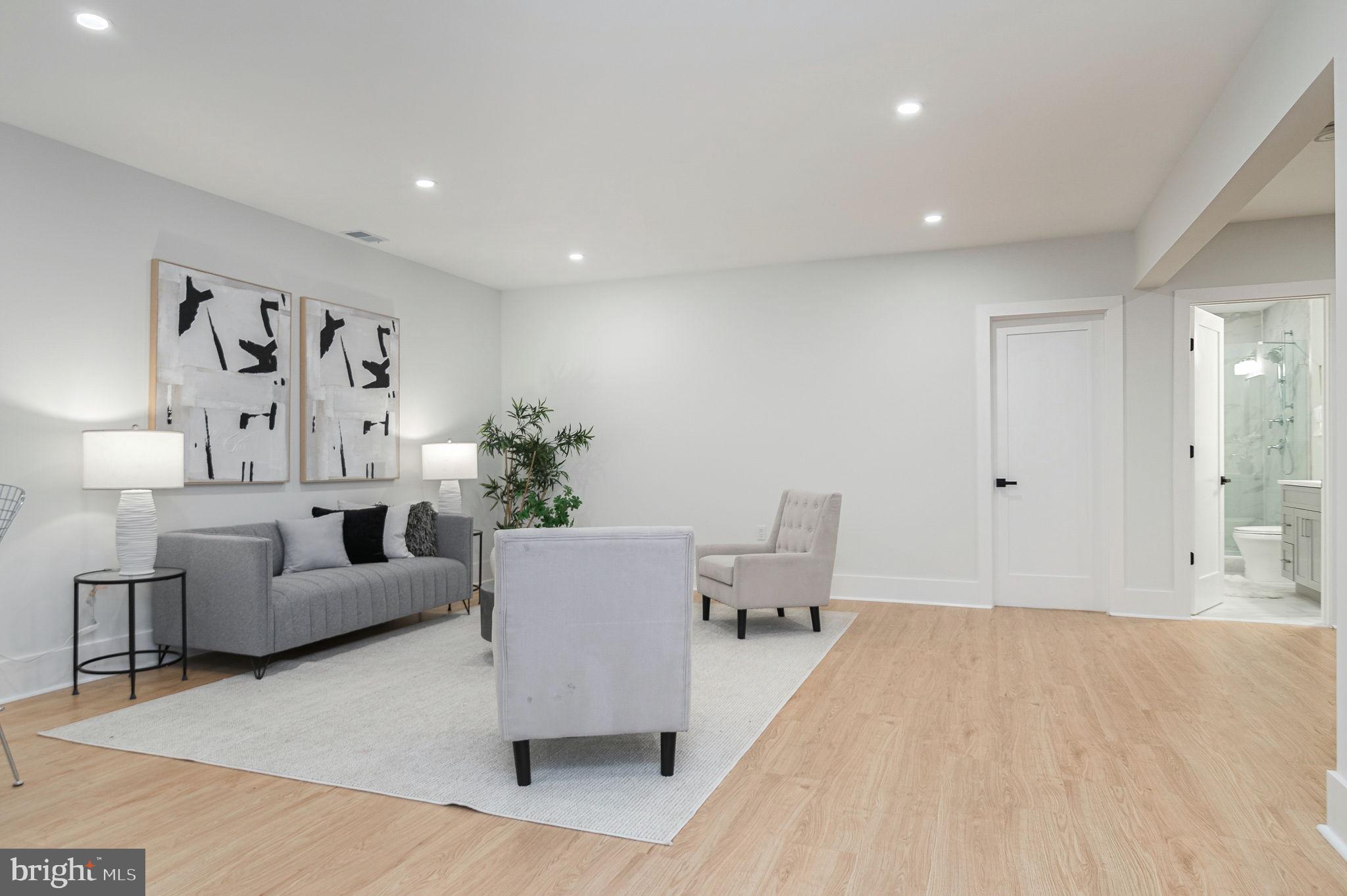 BEL AIR - Residential