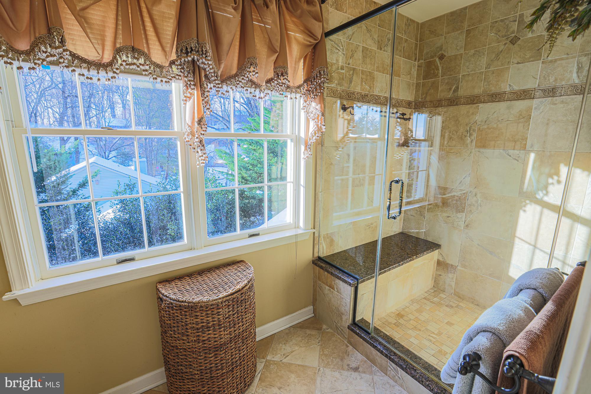 HUNT RIDGE - Residential