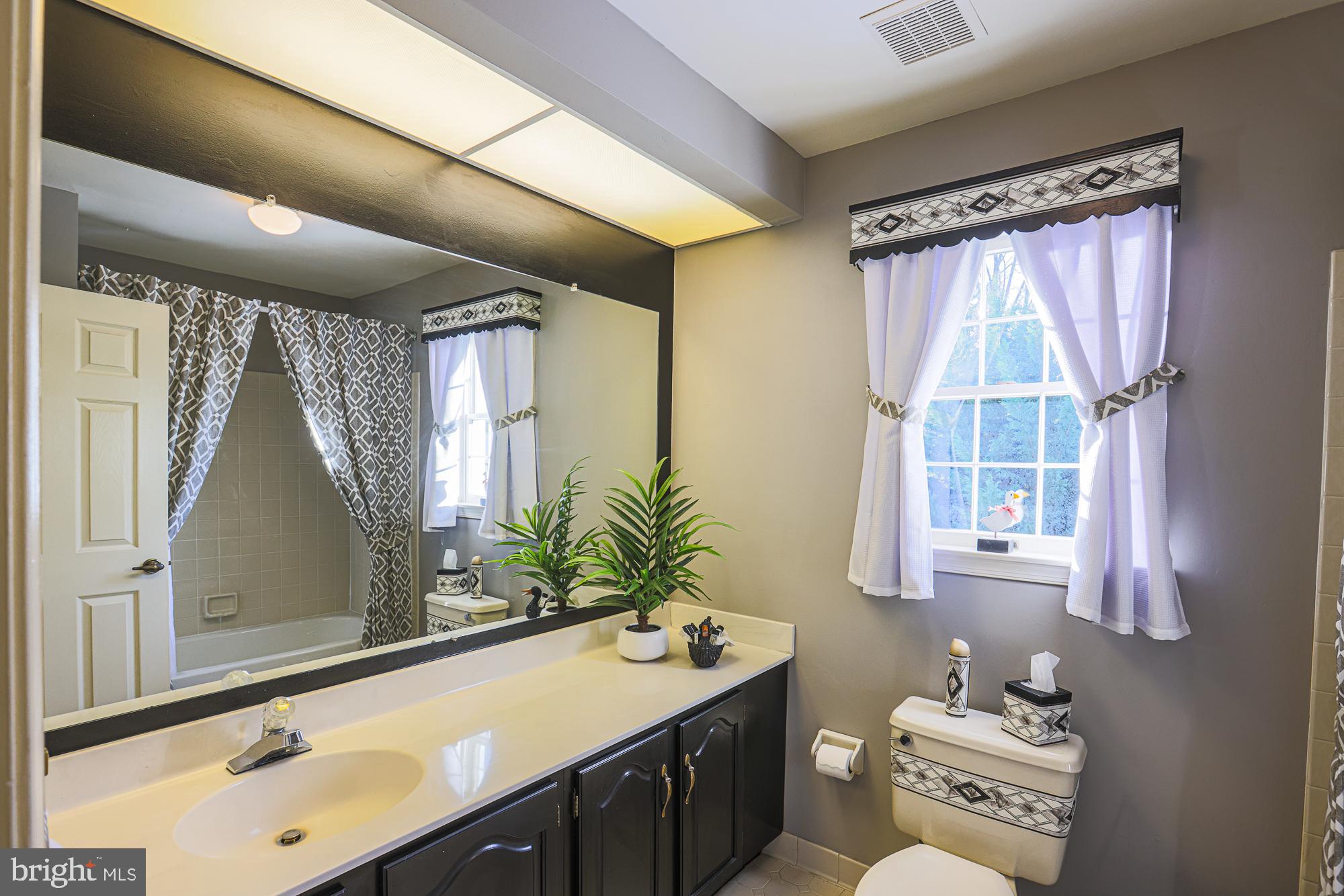 HUNT RIDGE - Residential