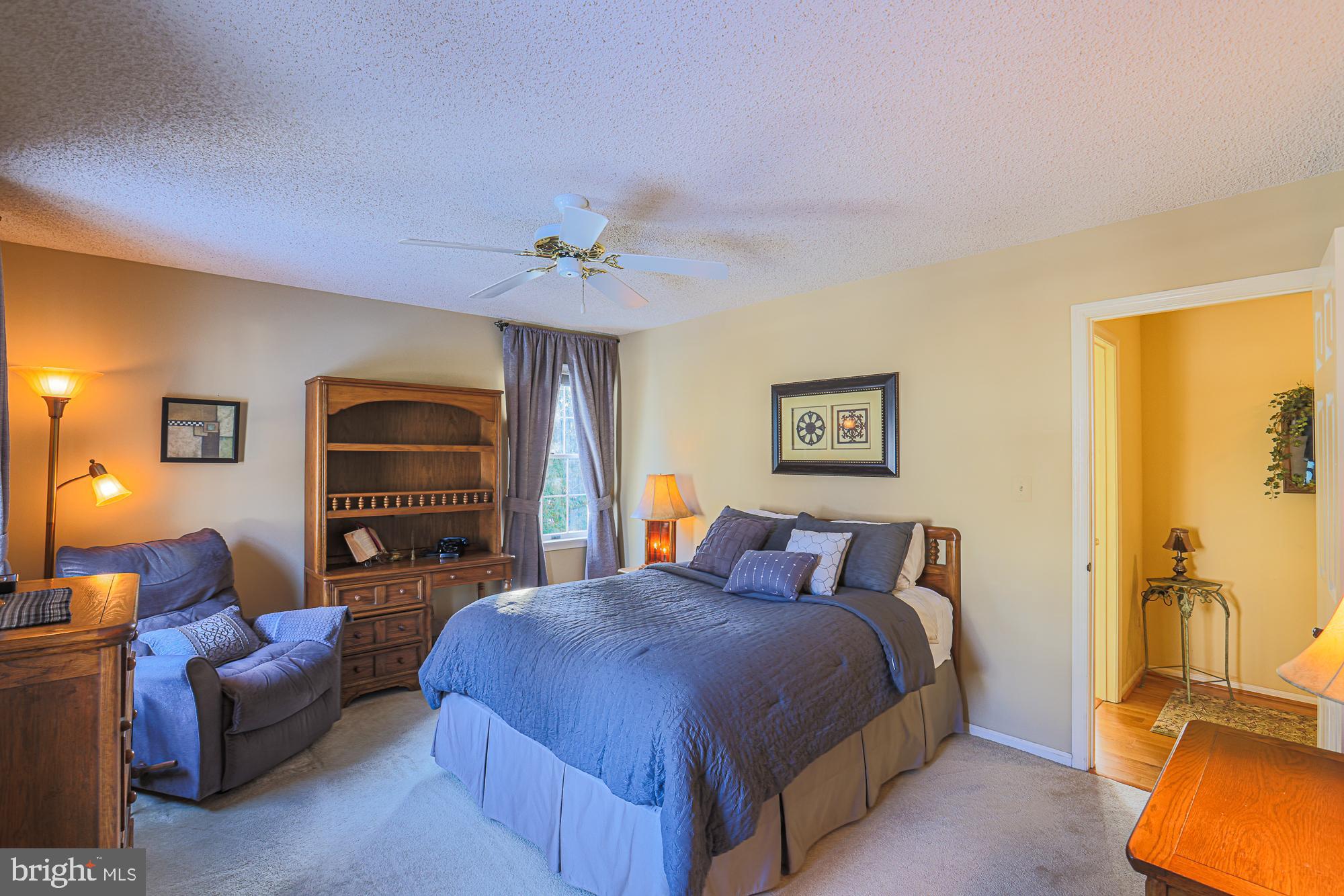 HUNT RIDGE - Residential