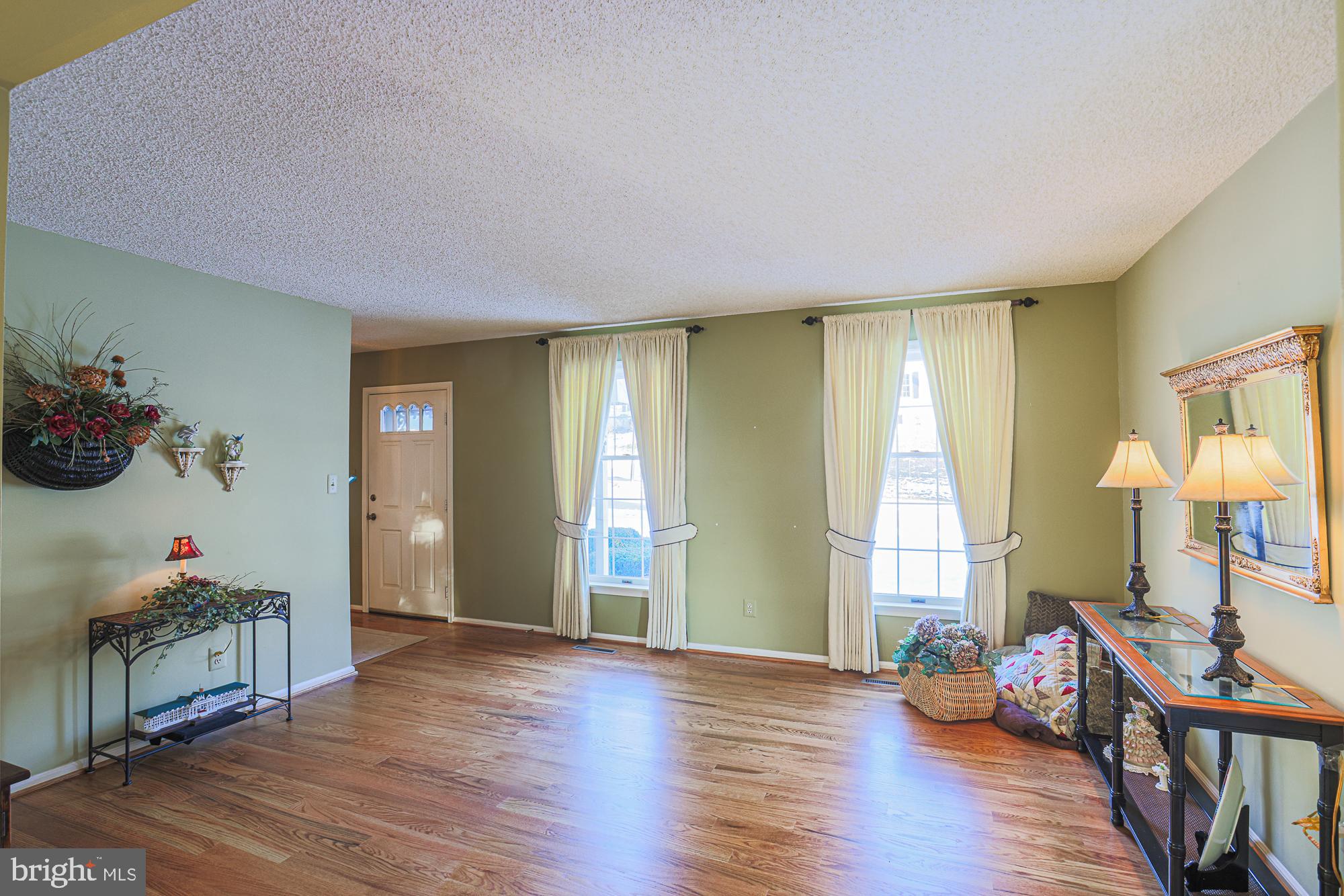 HUNT RIDGE - Residential