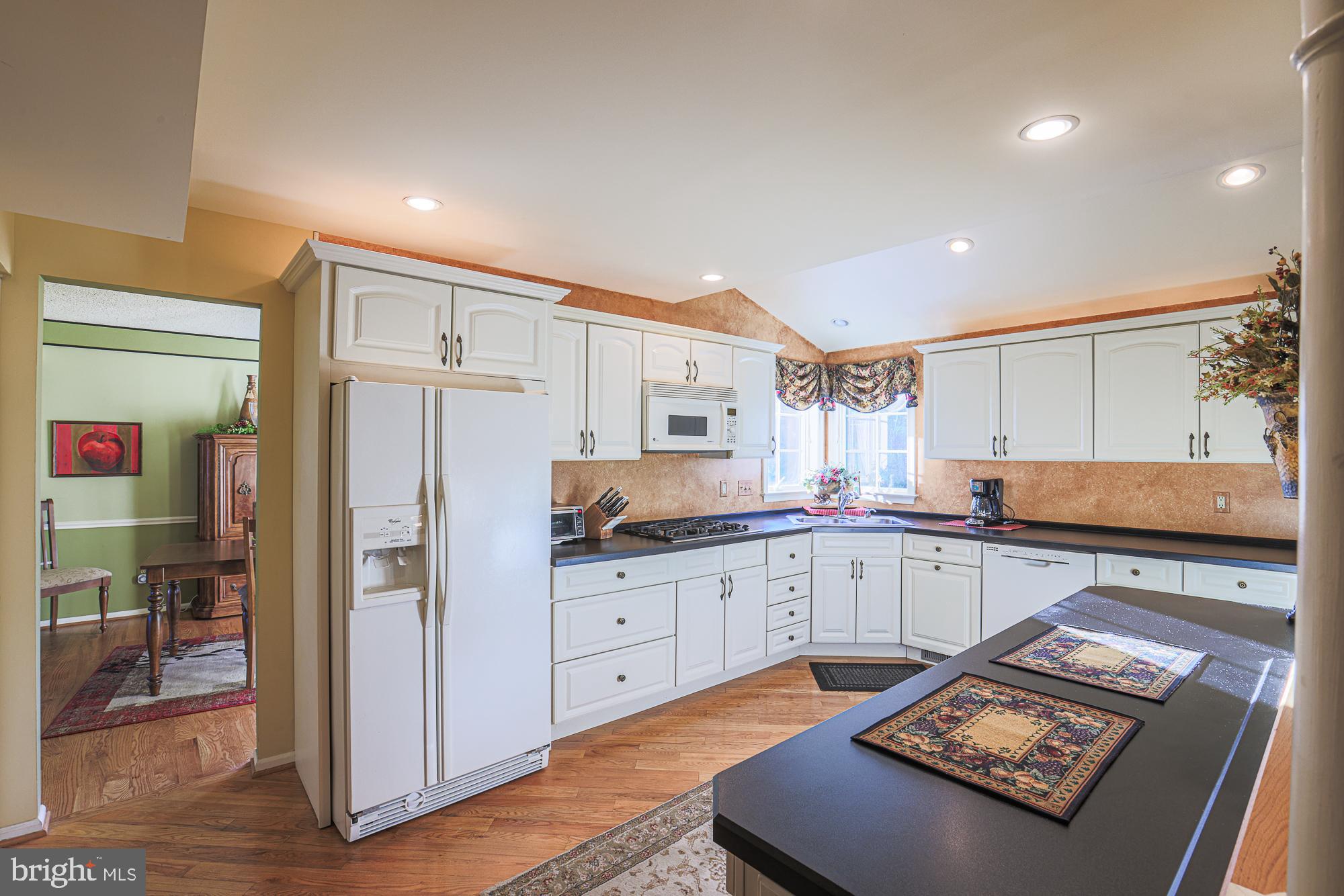 HUNT RIDGE - Residential