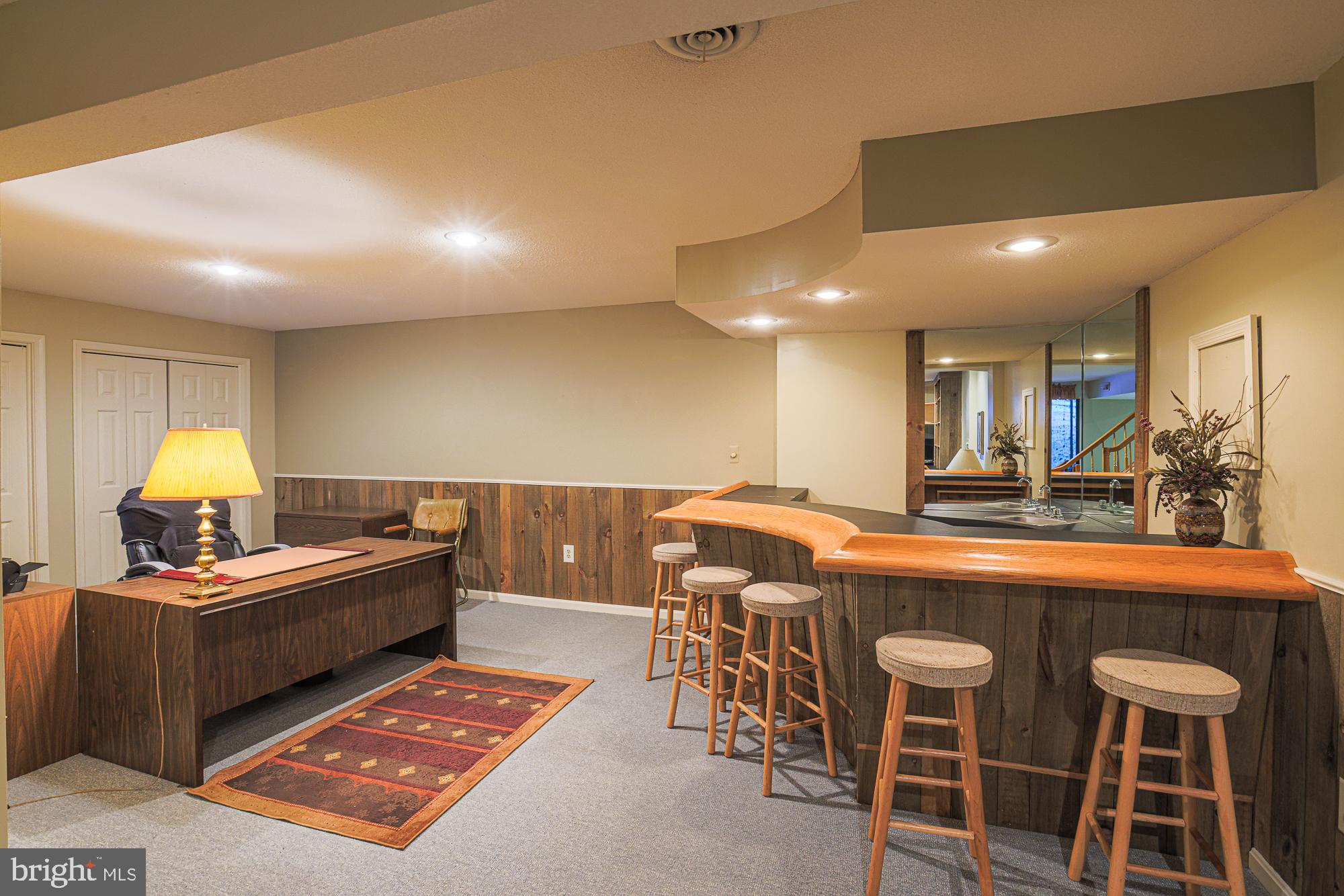 HUNT RIDGE - Residential