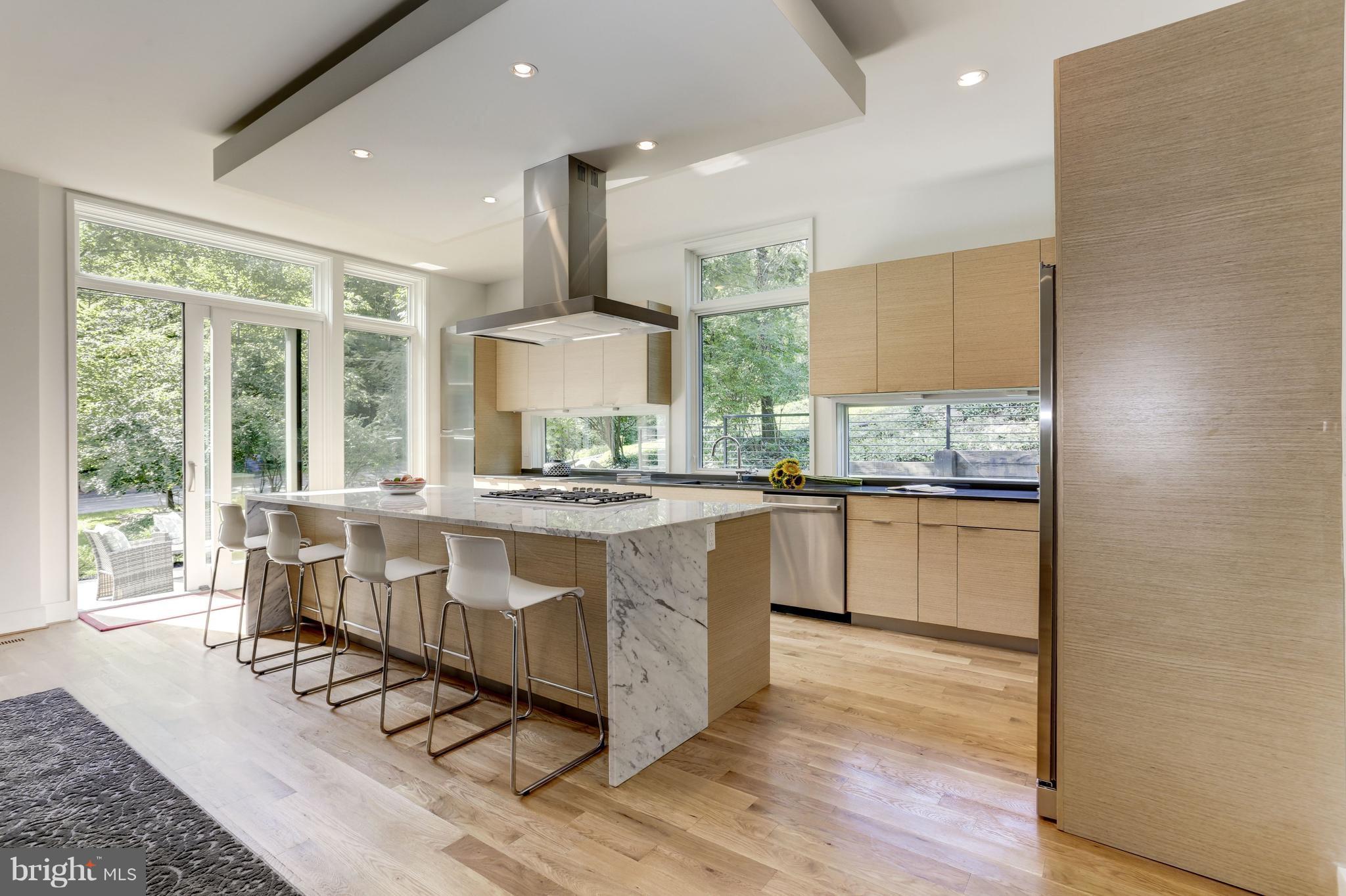 GLEN ECHO HEIGHTS - Residential