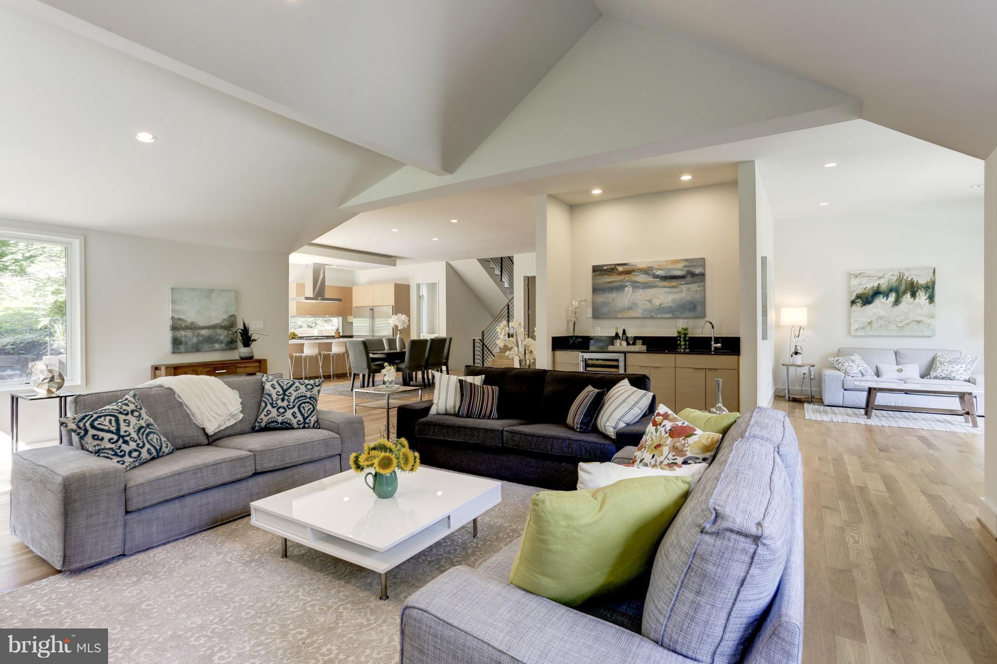 GLEN ECHO HEIGHTS - Residential