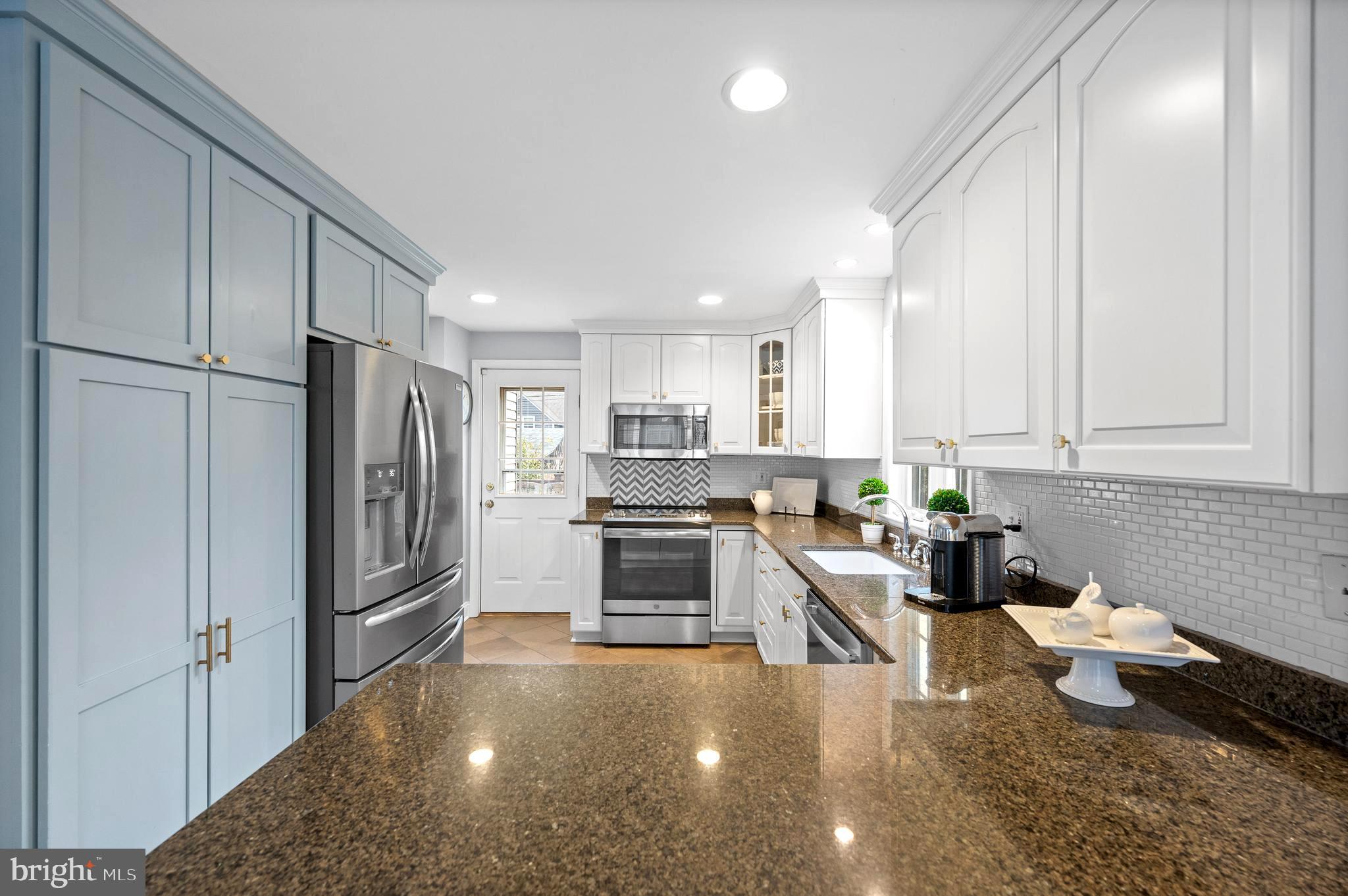 CONESTOGA VILLAGE - Residential