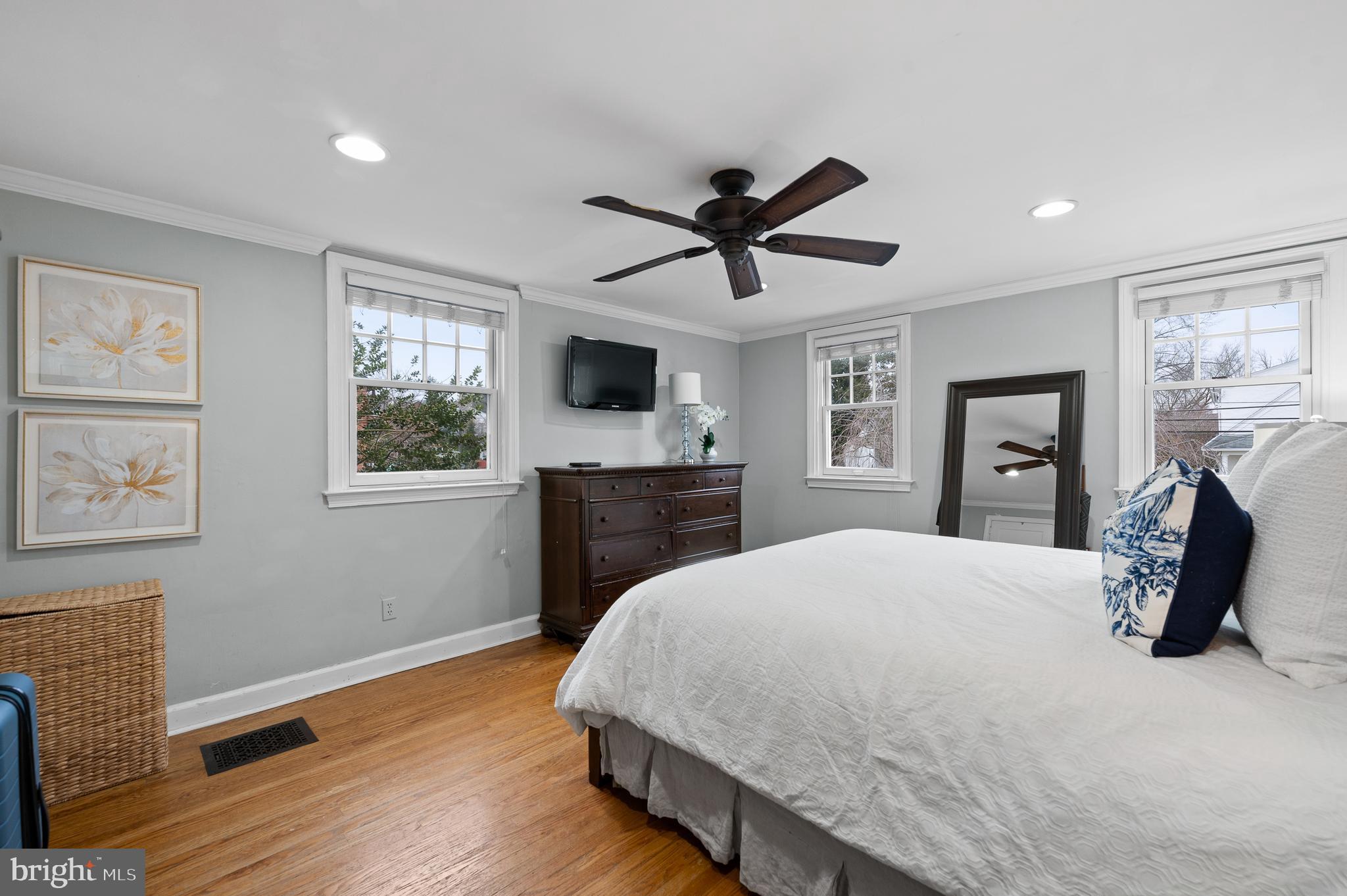 CONESTOGA VILLAGE - Residential