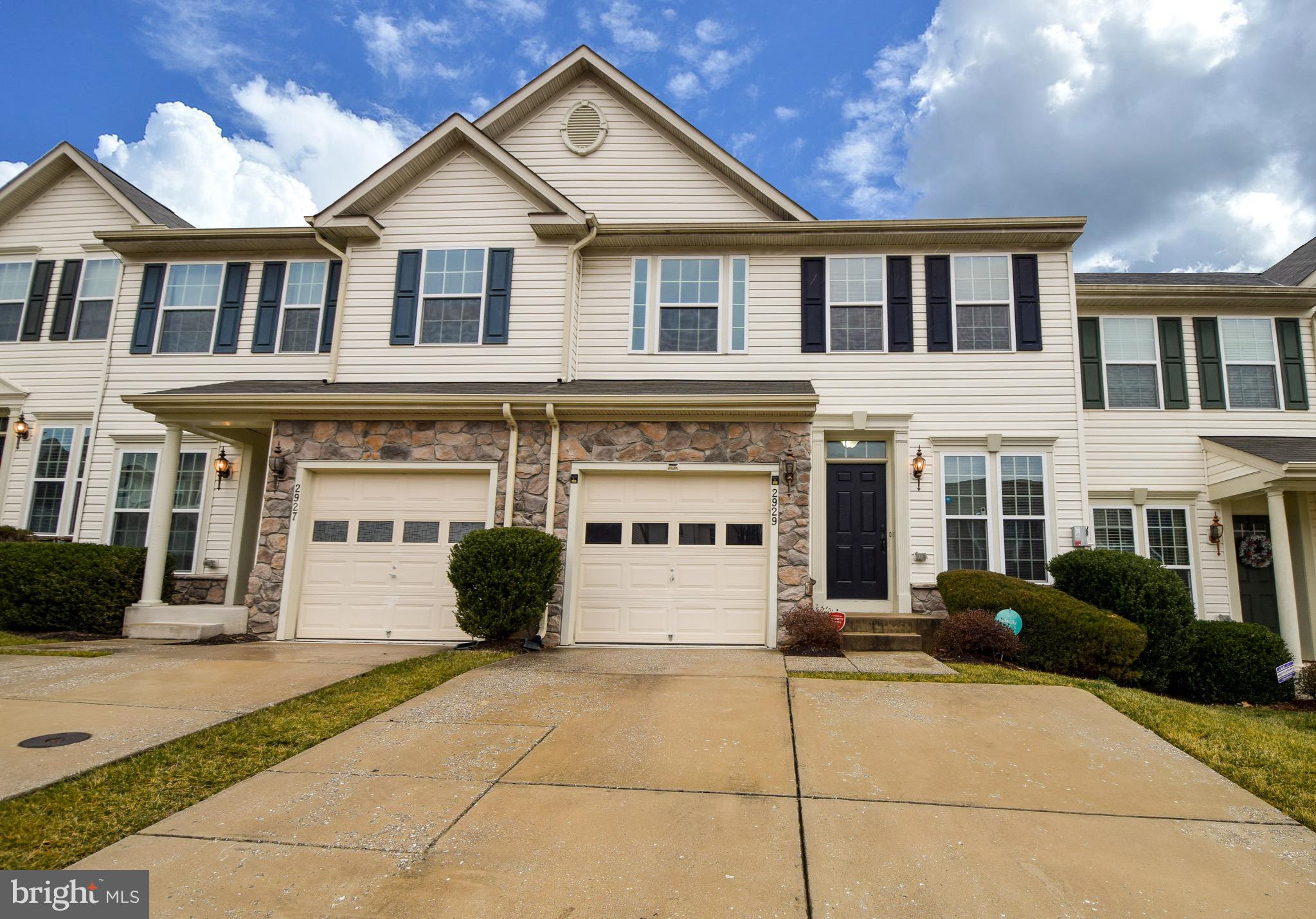 MONMOUTH MEADOWS - Residential