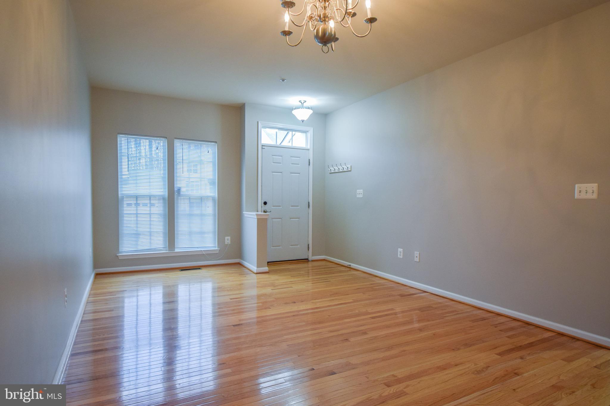 MONMOUTH MEADOWS - Residential