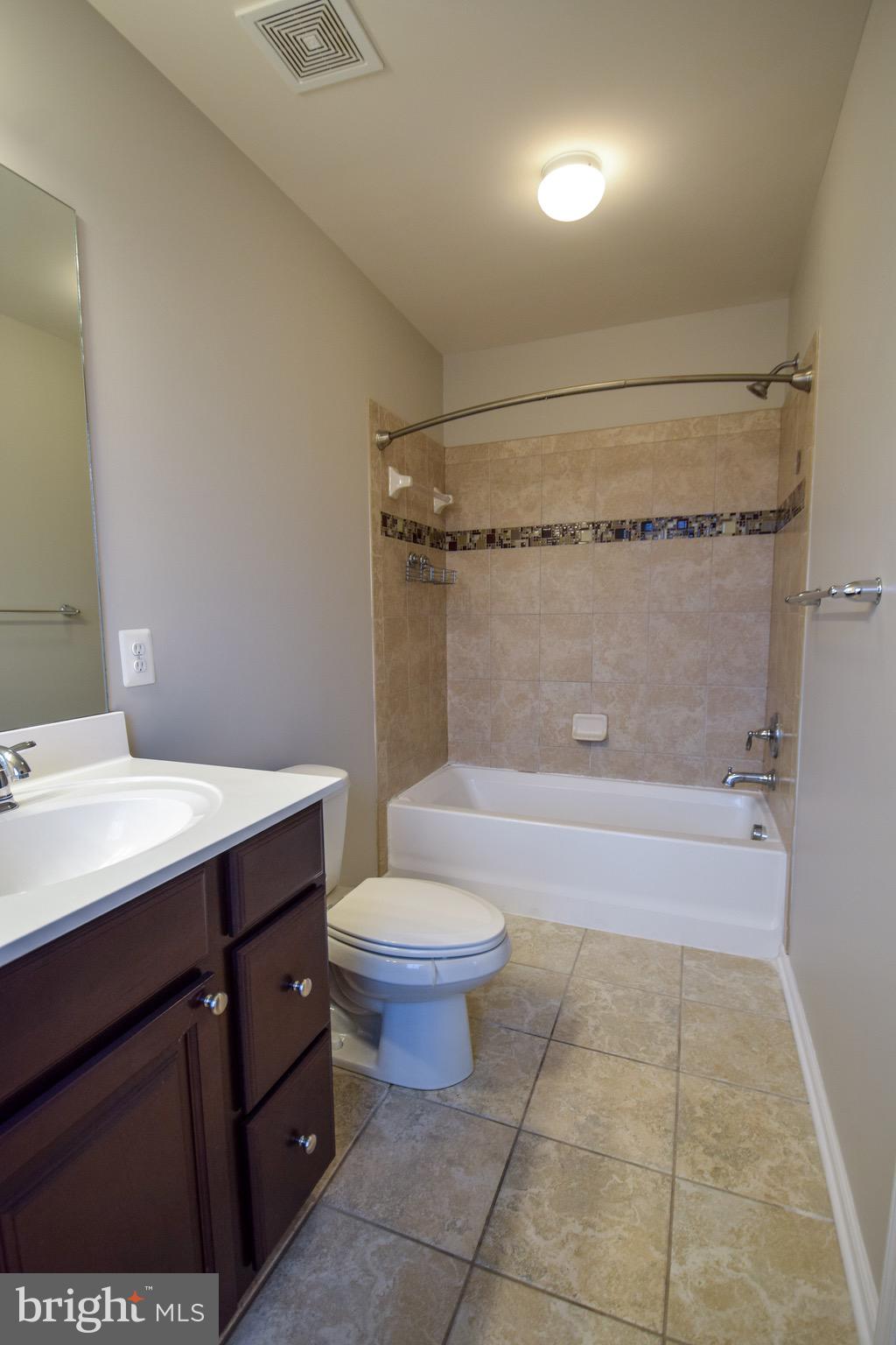 MONMOUTH MEADOWS - Residential