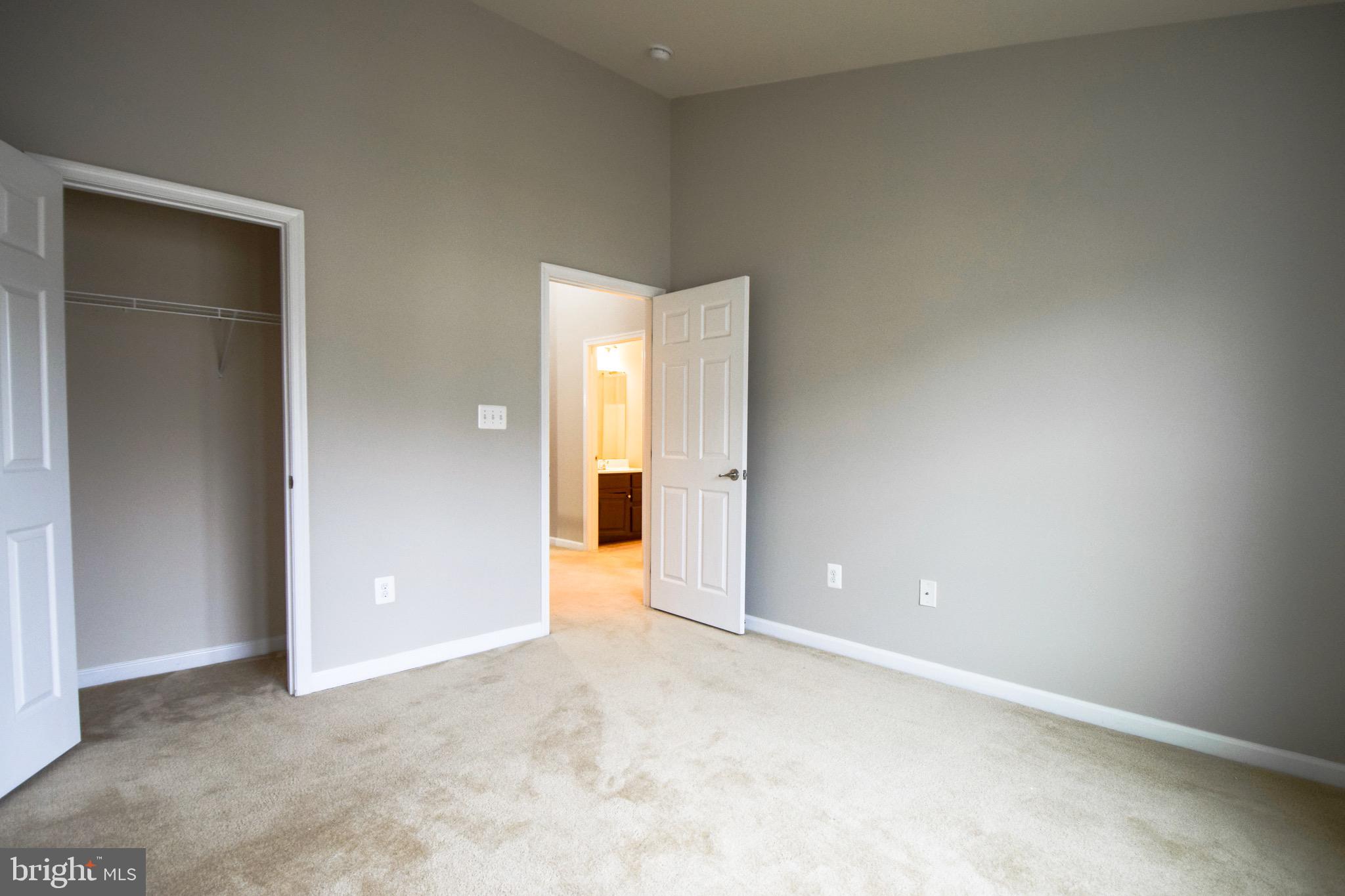 MONMOUTH MEADOWS - Residential