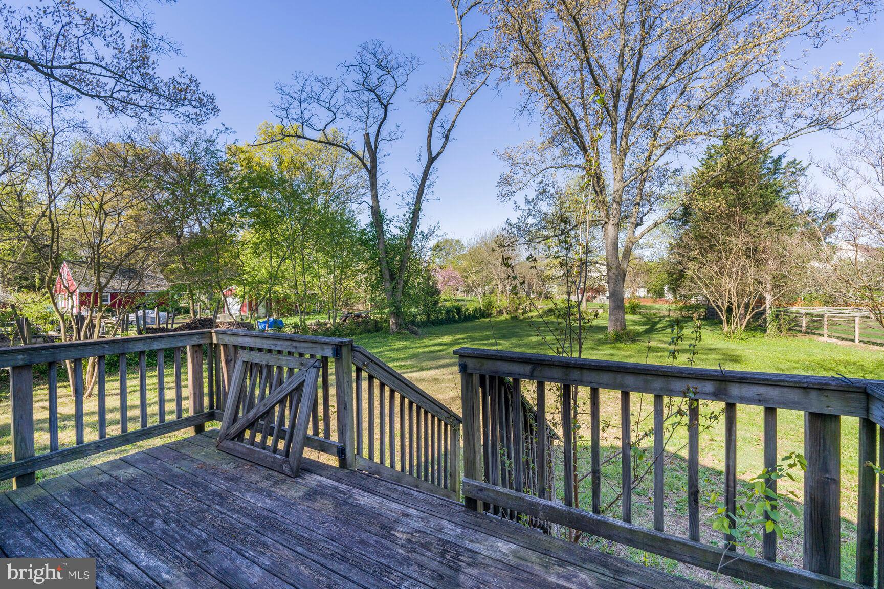 SPRINGFIELD FOREST - Residential