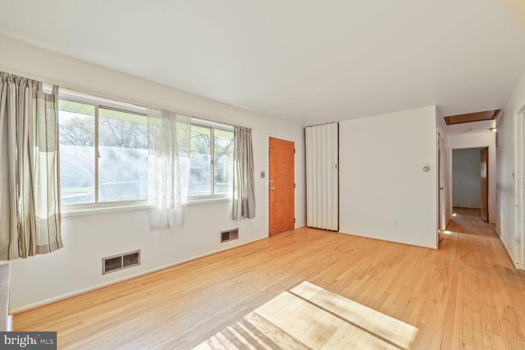 SPRINGFIELD FOREST - Residential