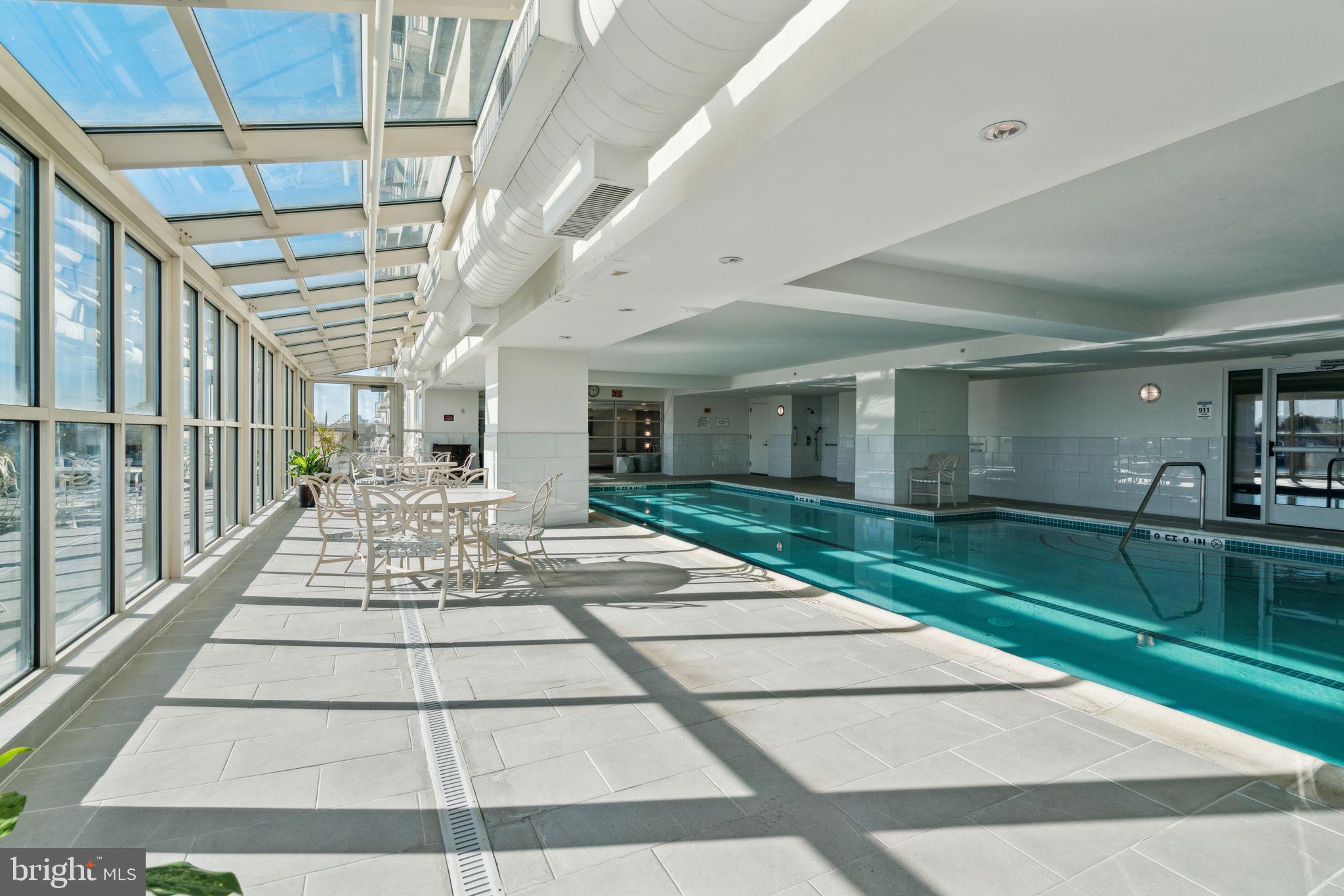 DOCKSIDE CONDOMINIUM - Residential