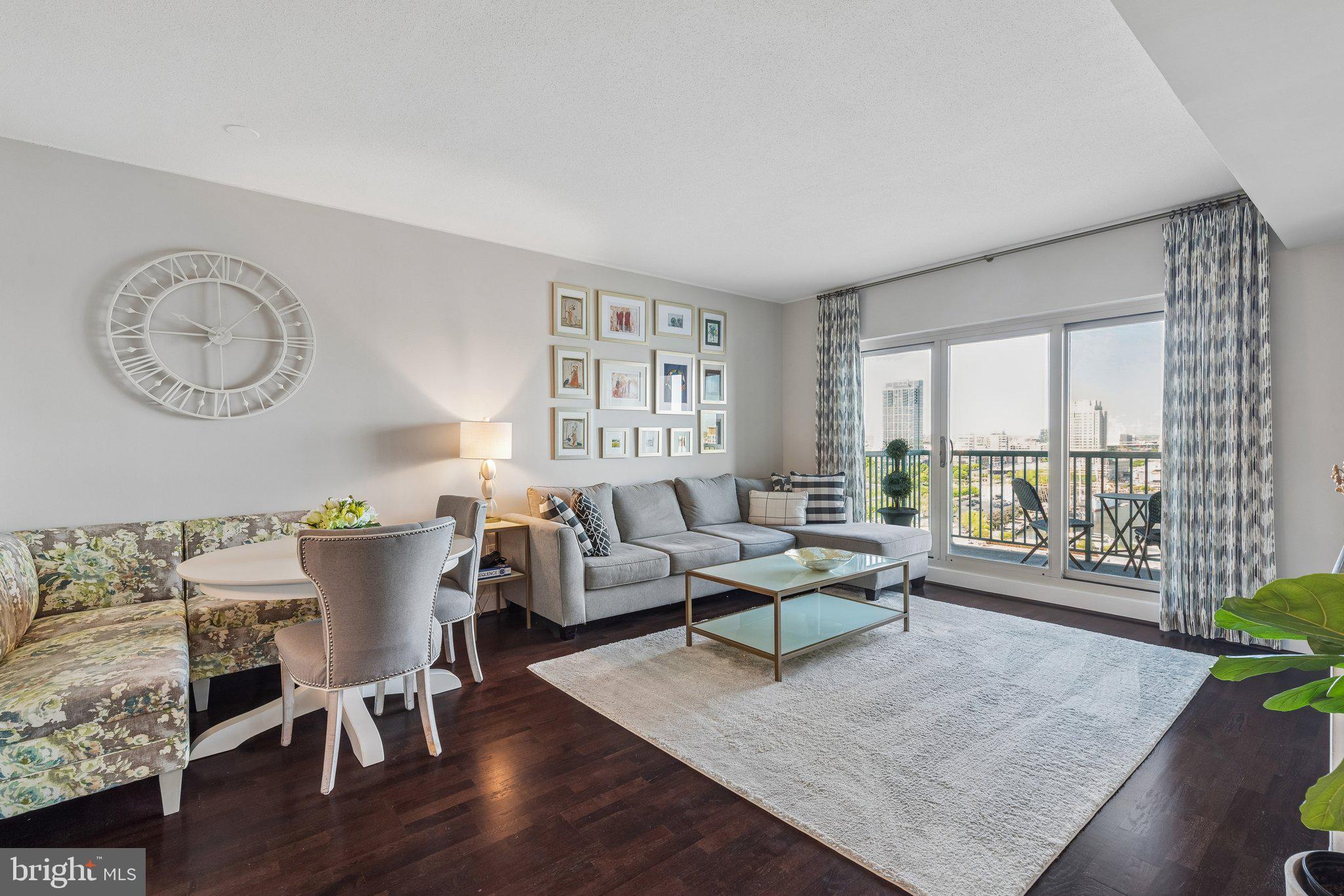 DOCKSIDE CONDOMINIUM - Residential