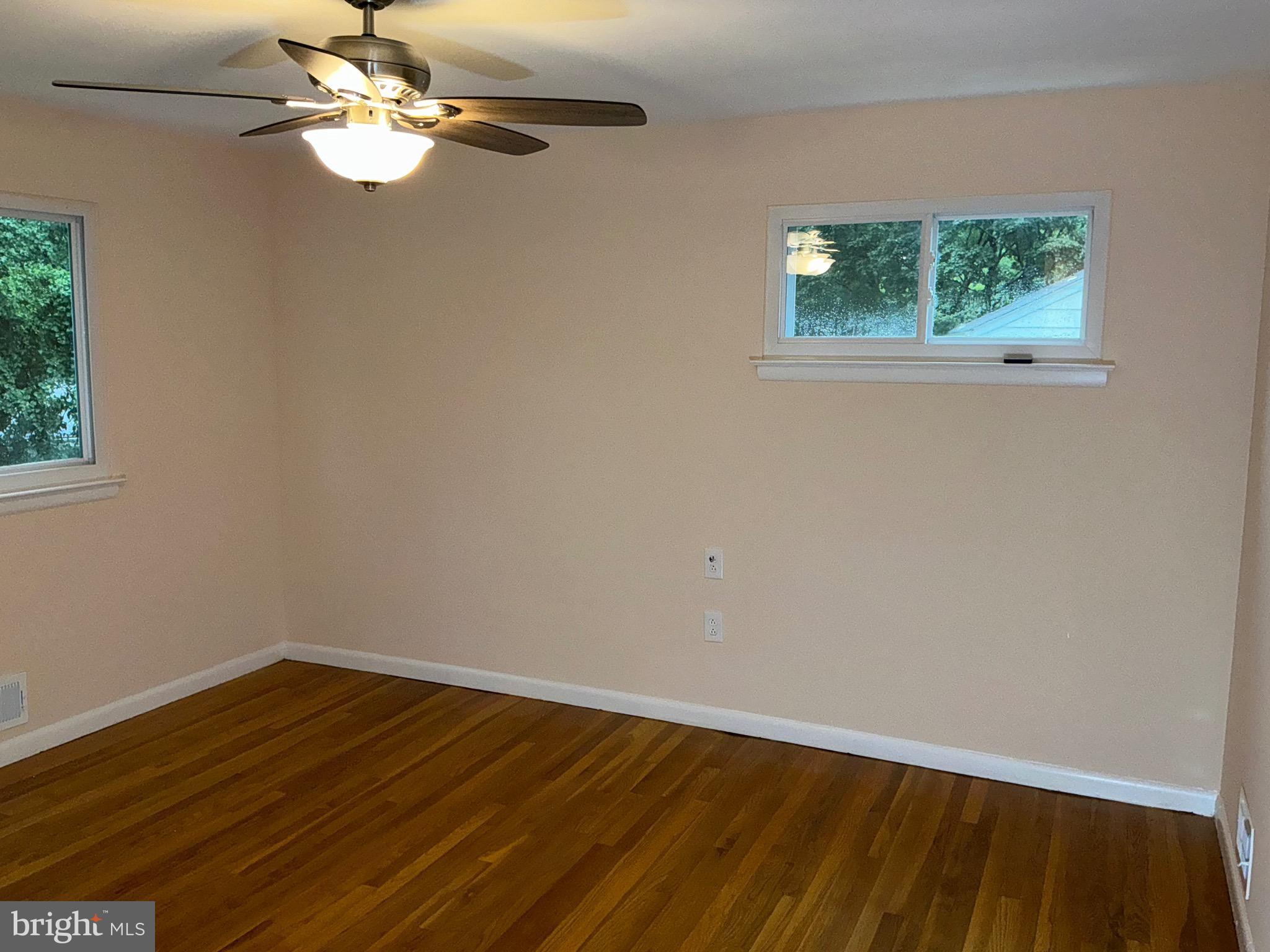 KEMP MILL ESTATES - Residential Lease