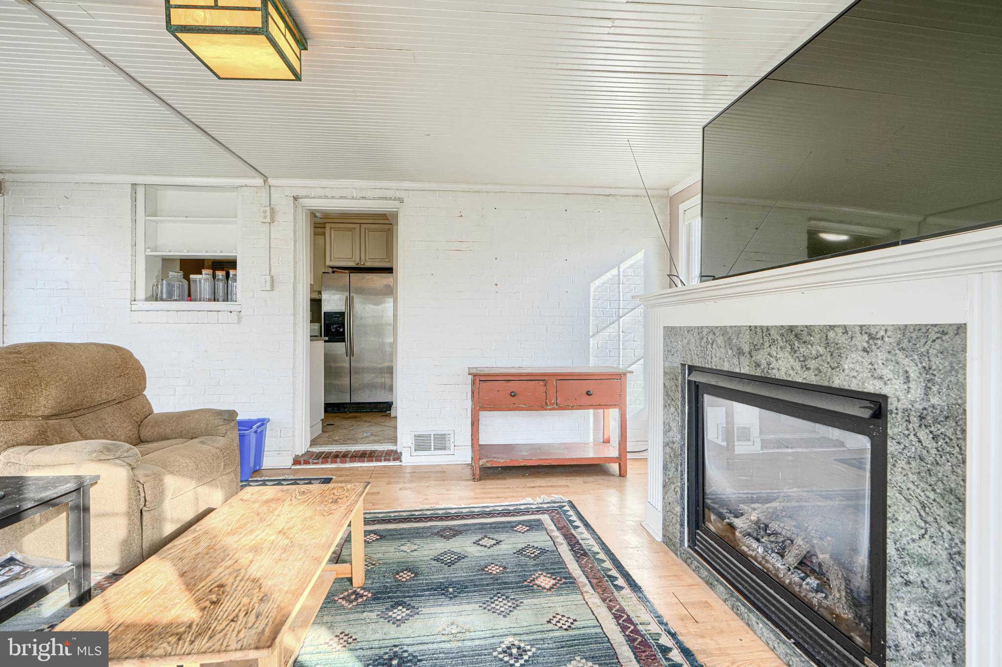 KNOLLBROOK - Residential