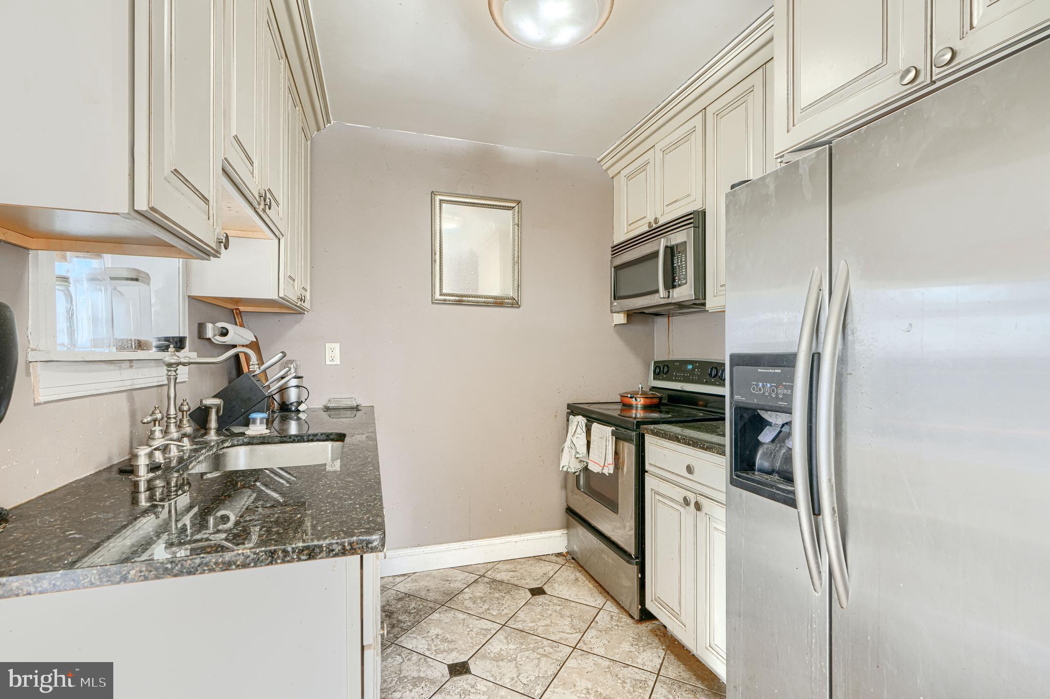 KNOLLBROOK - Residential