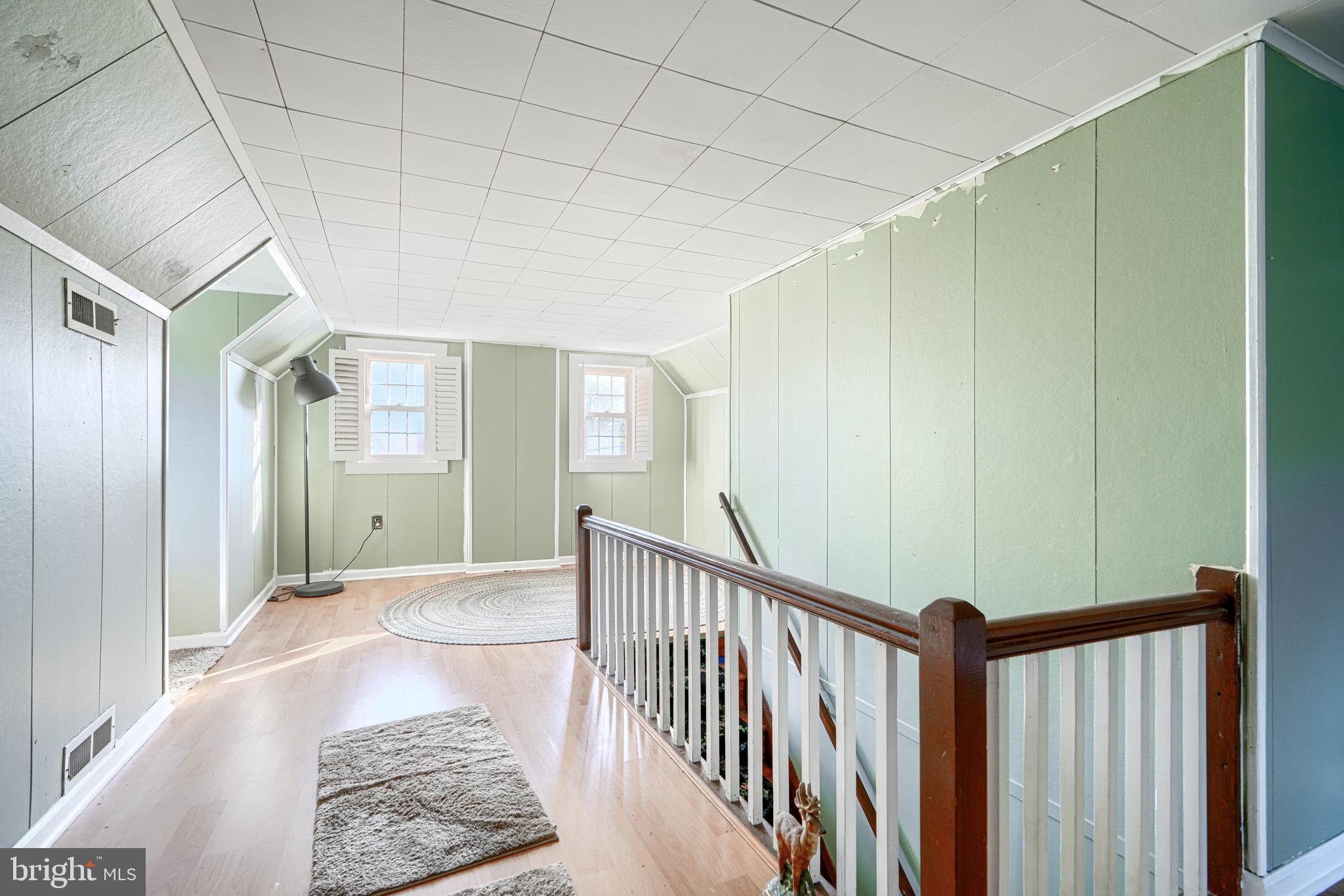 KNOLLBROOK - Residential