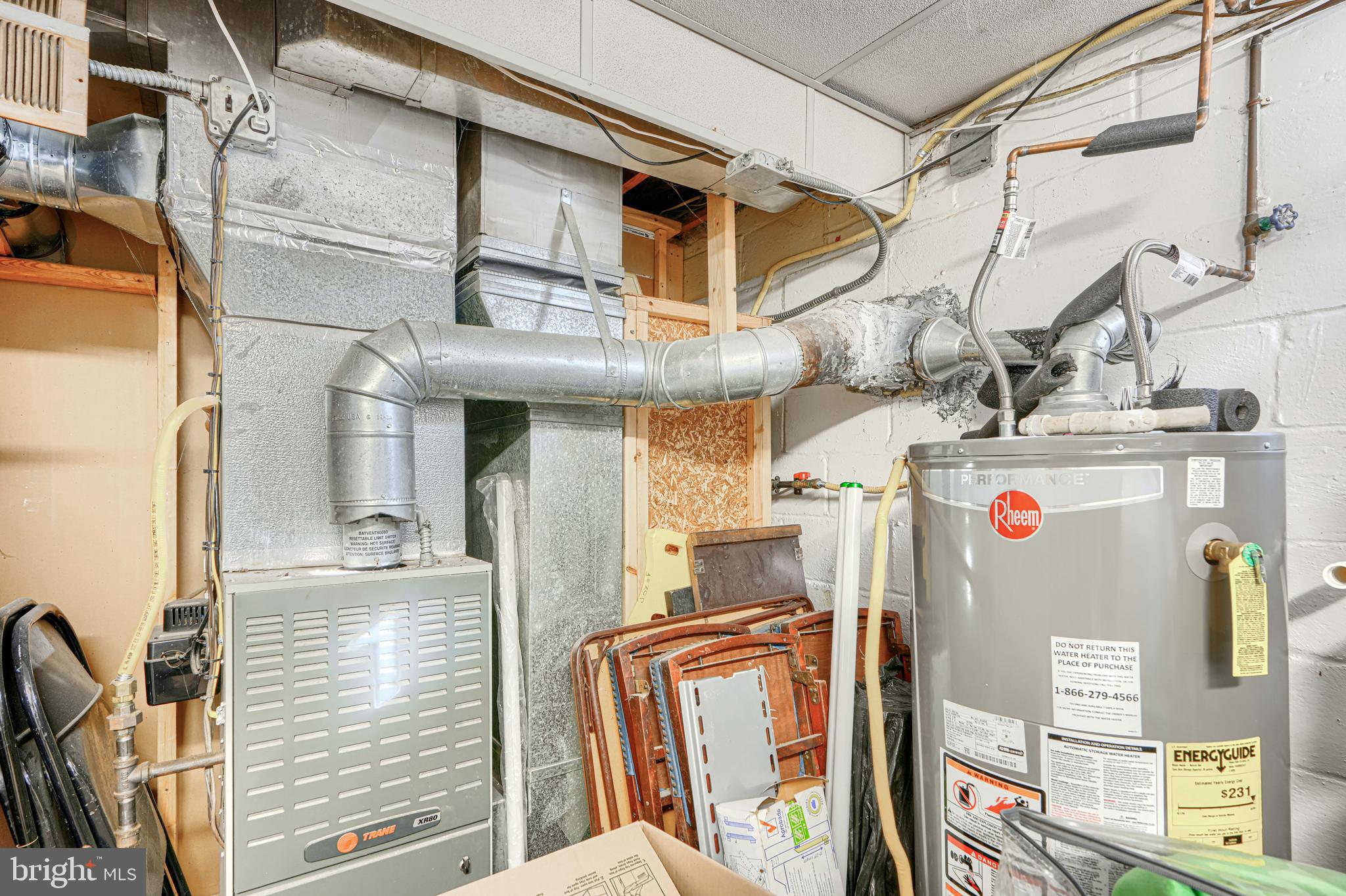 KNOLLBROOK - Residential