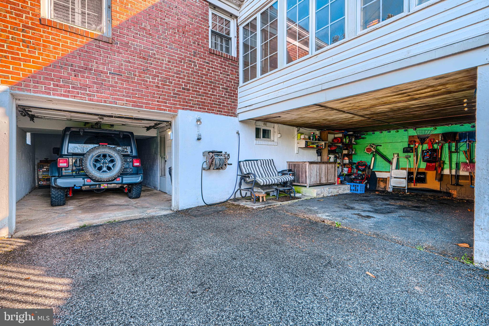 KNOLLBROOK - Residential