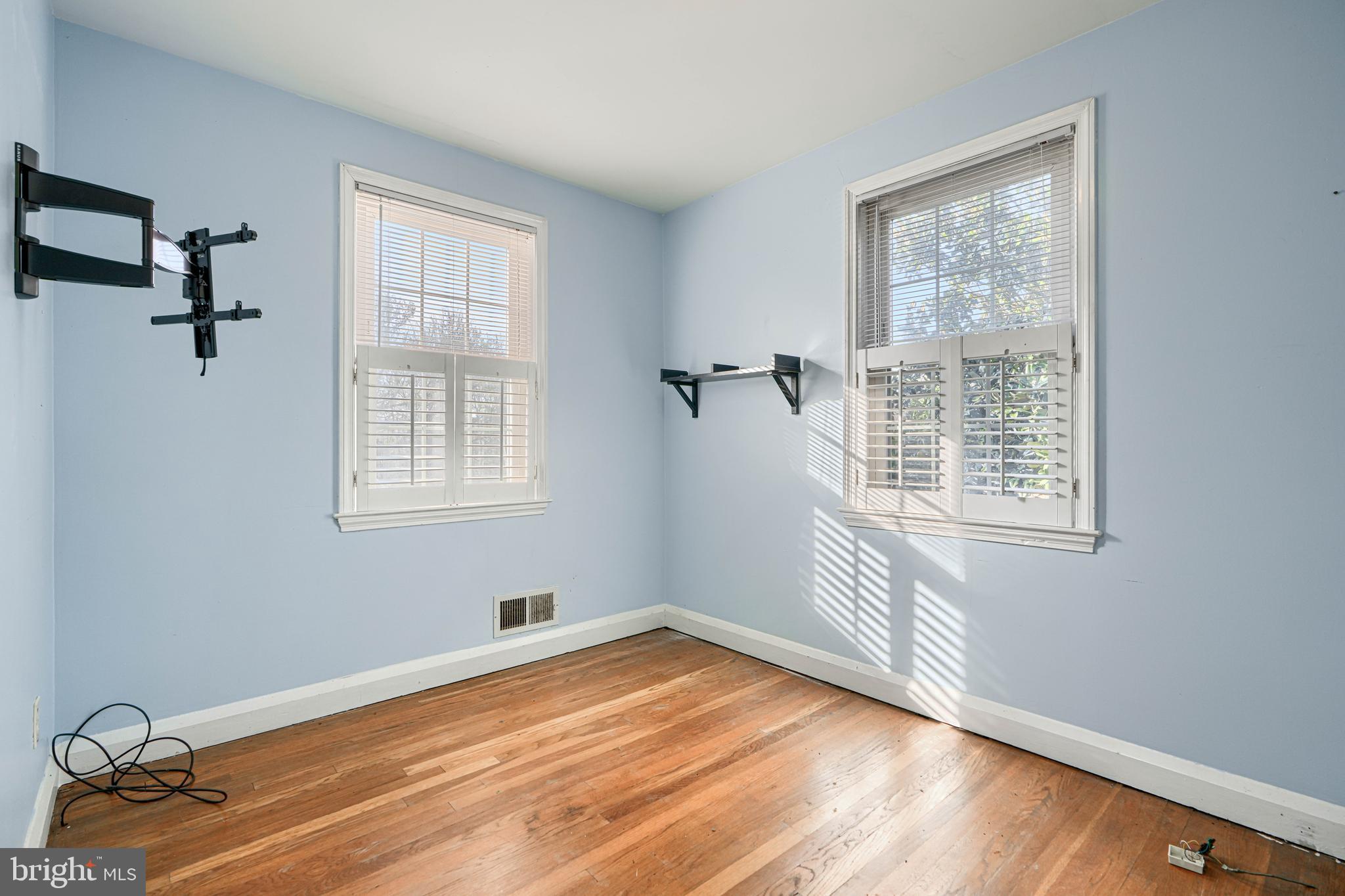 KNOLLBROOK - Residential