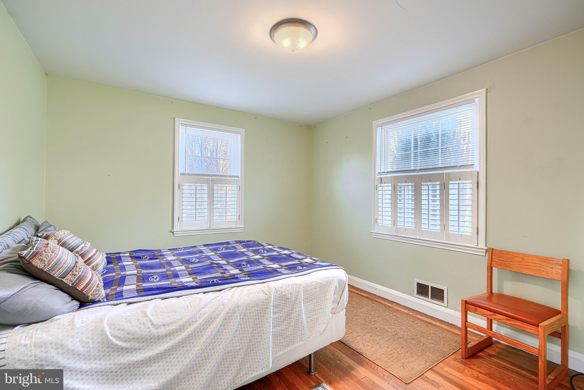 KNOLLBROOK - Residential