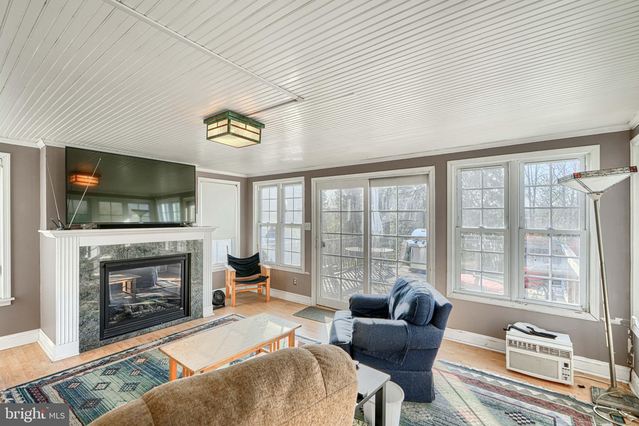 KNOLLBROOK - Residential