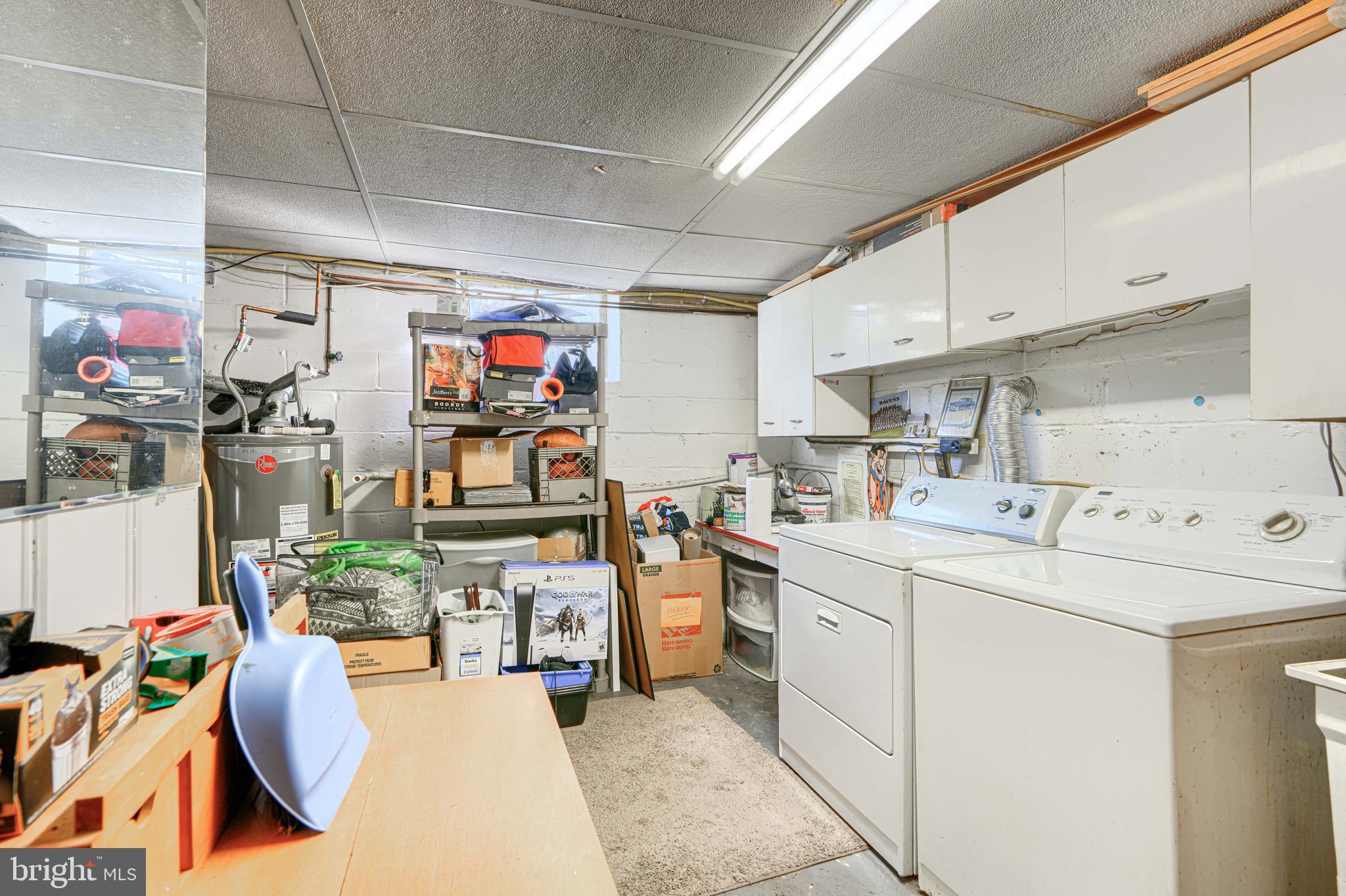 KNOLLBROOK - Residential