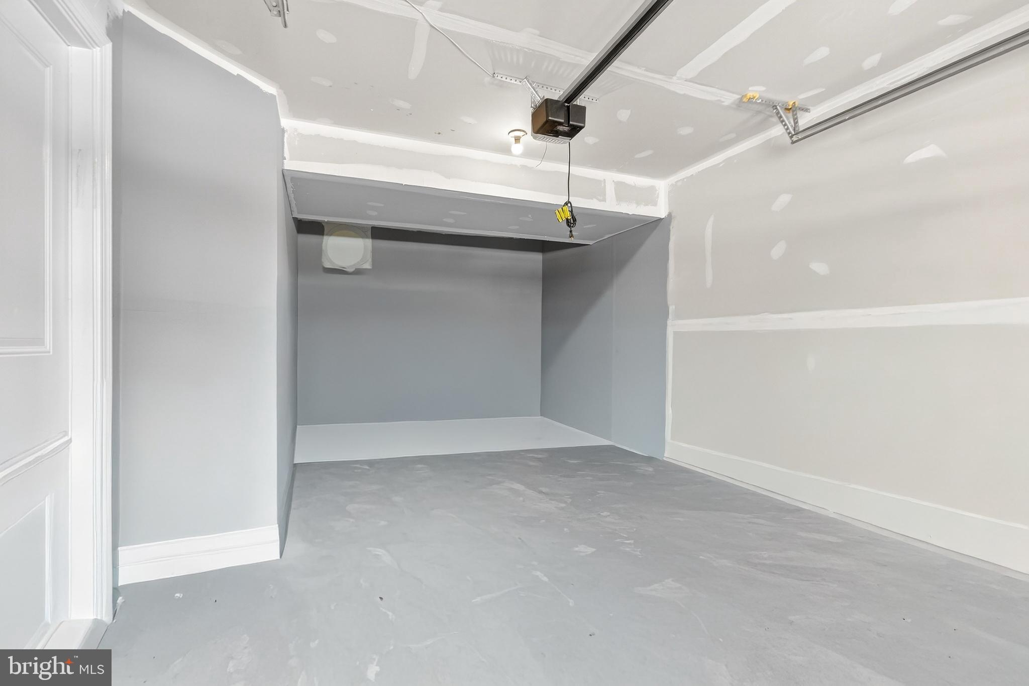 BROOKSTONE TRACE - Residential