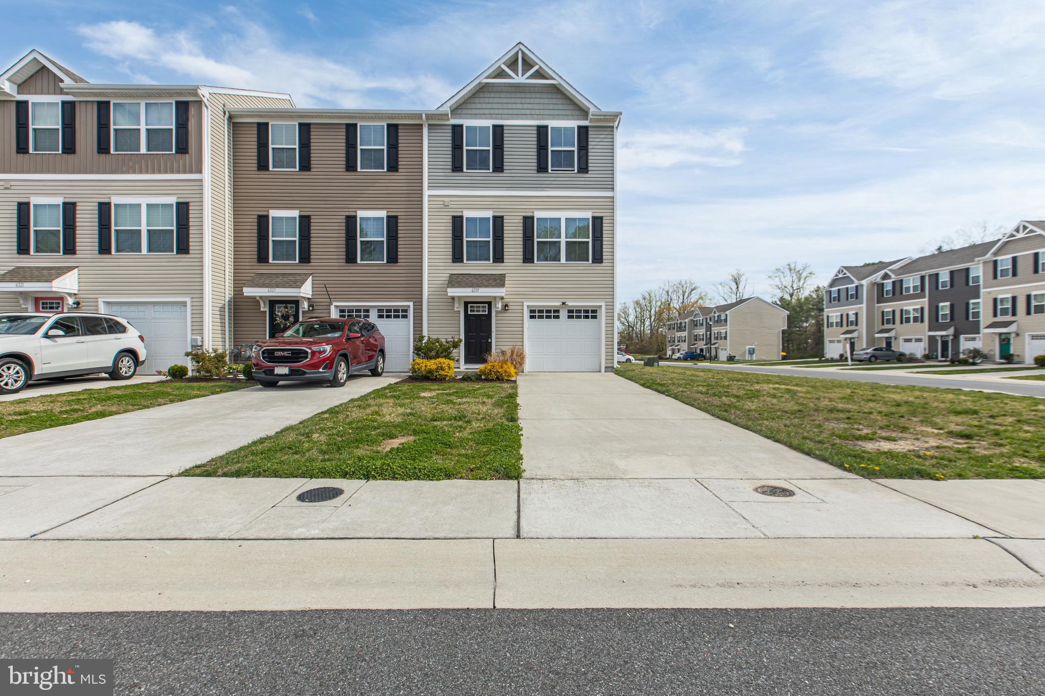 BROOKSTONE TRACE - Residential