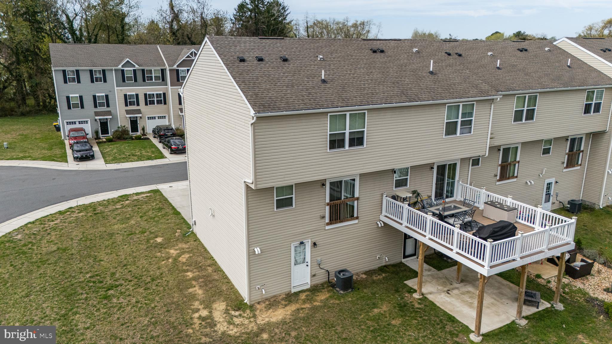 BROOKSTONE TRACE - Residential