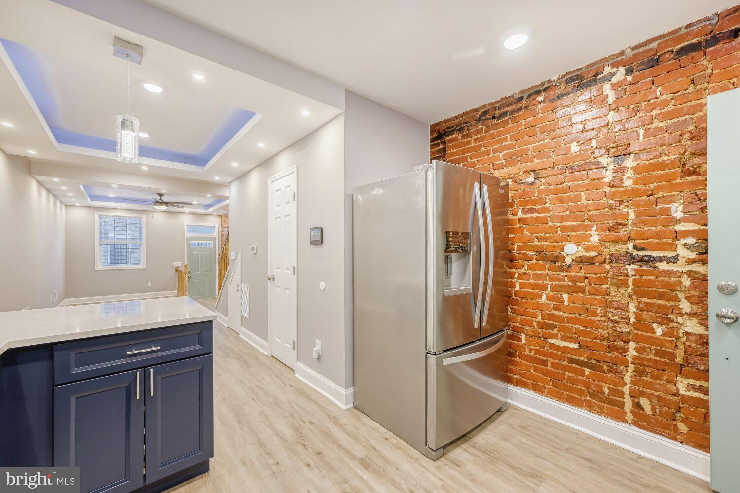 EAST BALTIMORE MIDWAY - Residential