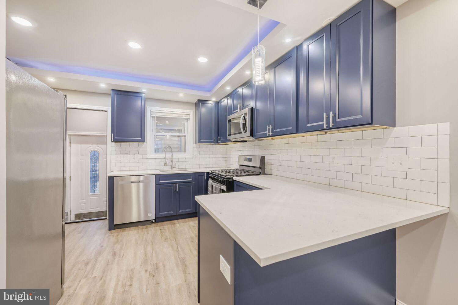 EAST BALTIMORE MIDWAY - Residential