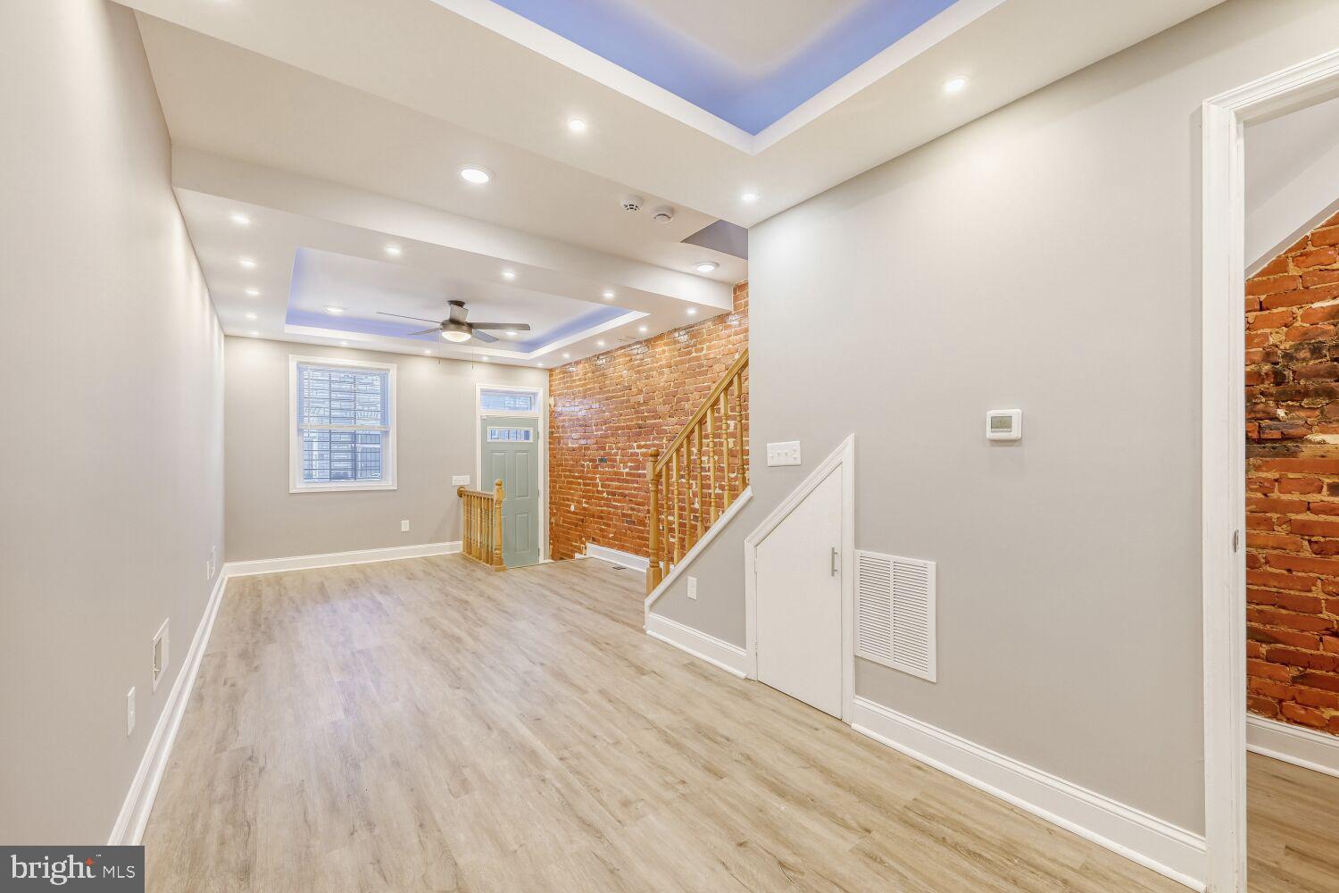 EAST BALTIMORE MIDWAY - Residential