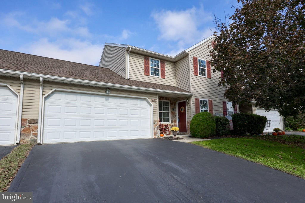 Photo of 195 Strawberry Street, LEOLA, PA 17540 (MLS # PALA2097024)