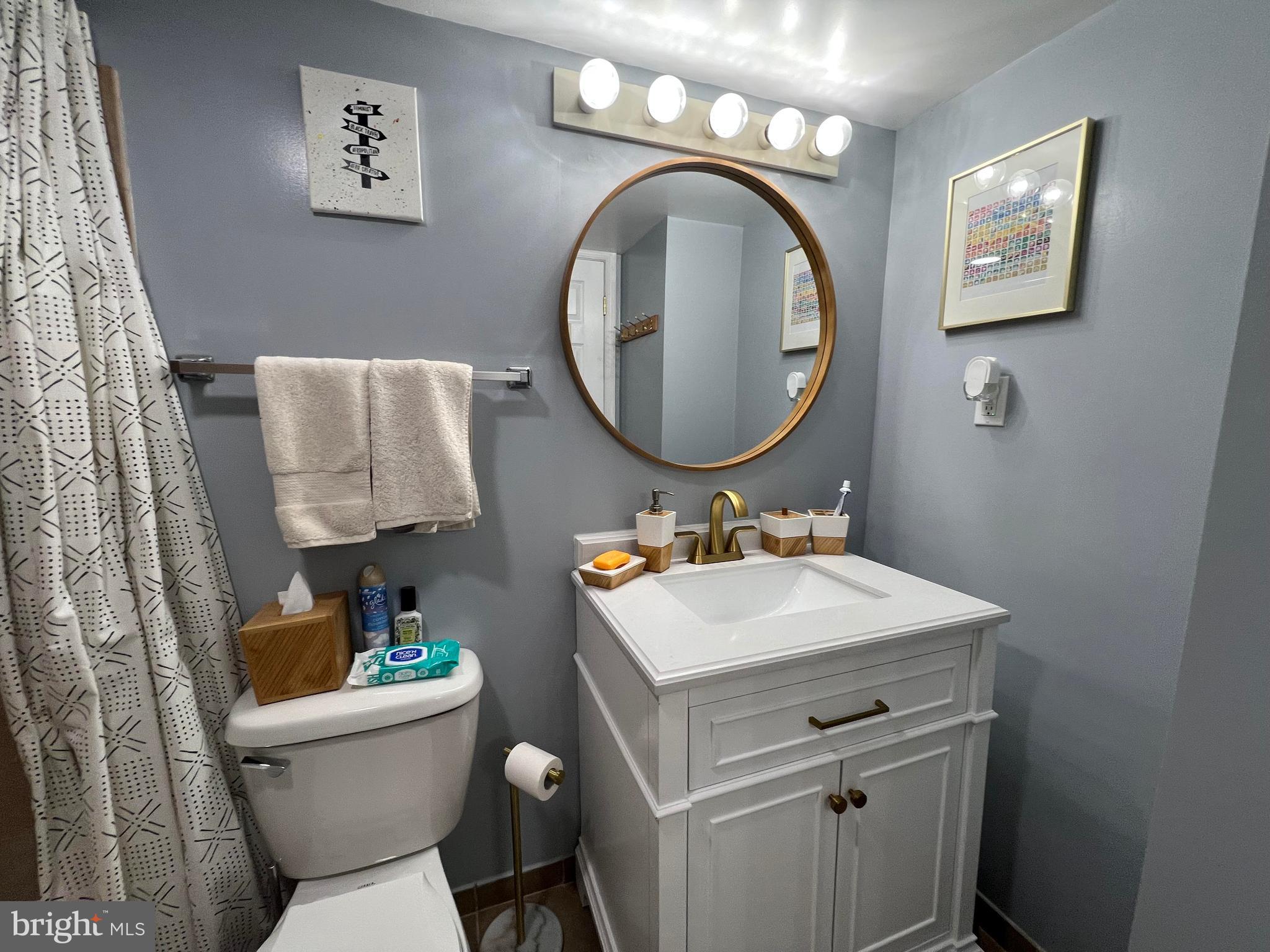 PINEWAY TOWERS - Residential Lease