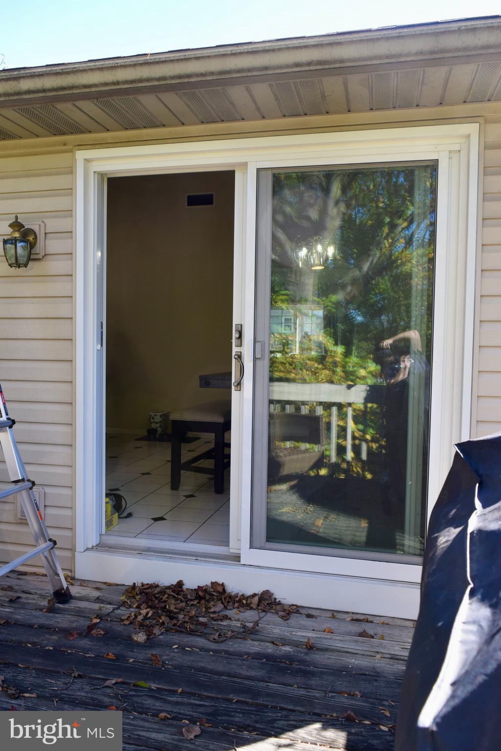 FOX CHASE - Residential