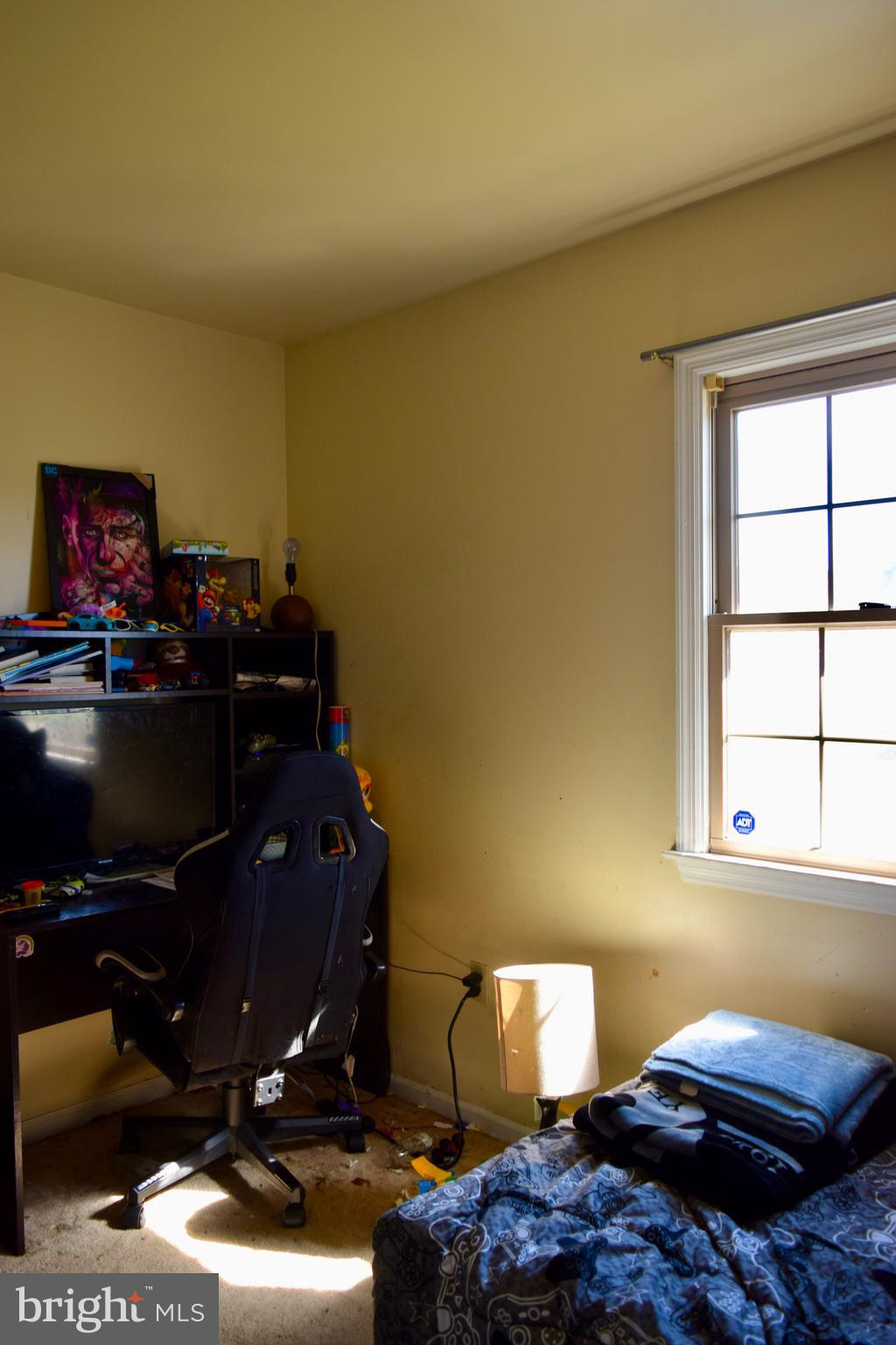 1125 ASHBOURNE DRIVE