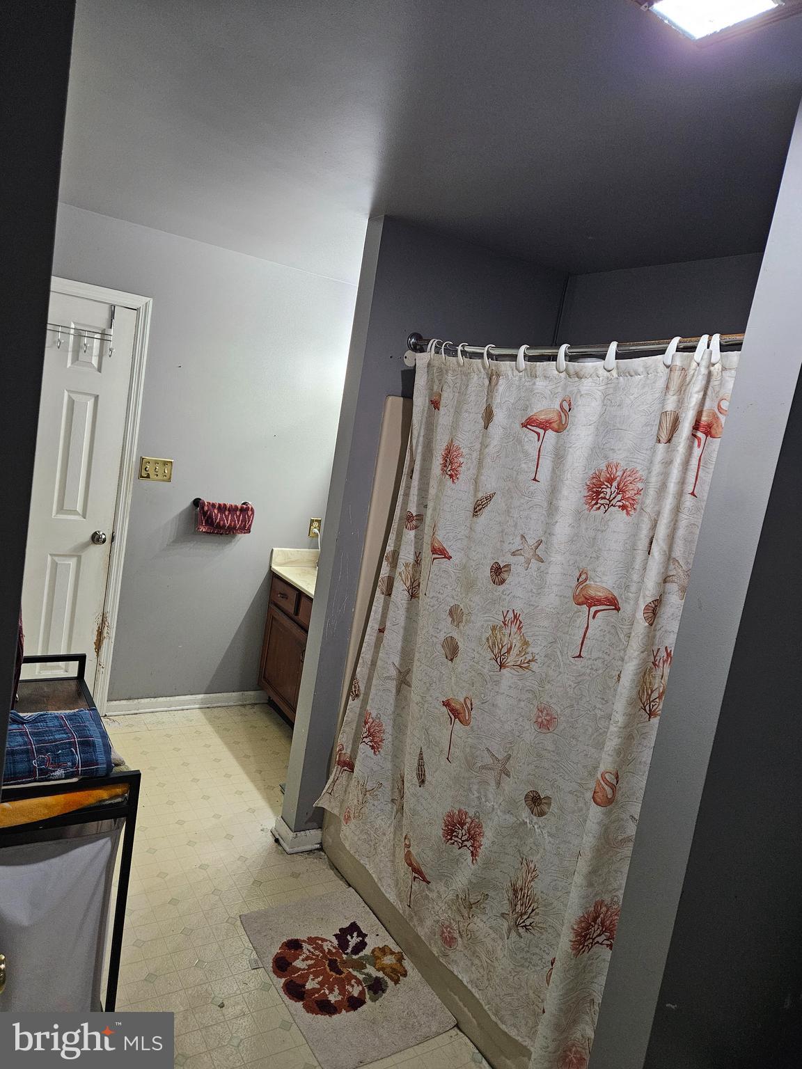 FOX CHASE - Residential