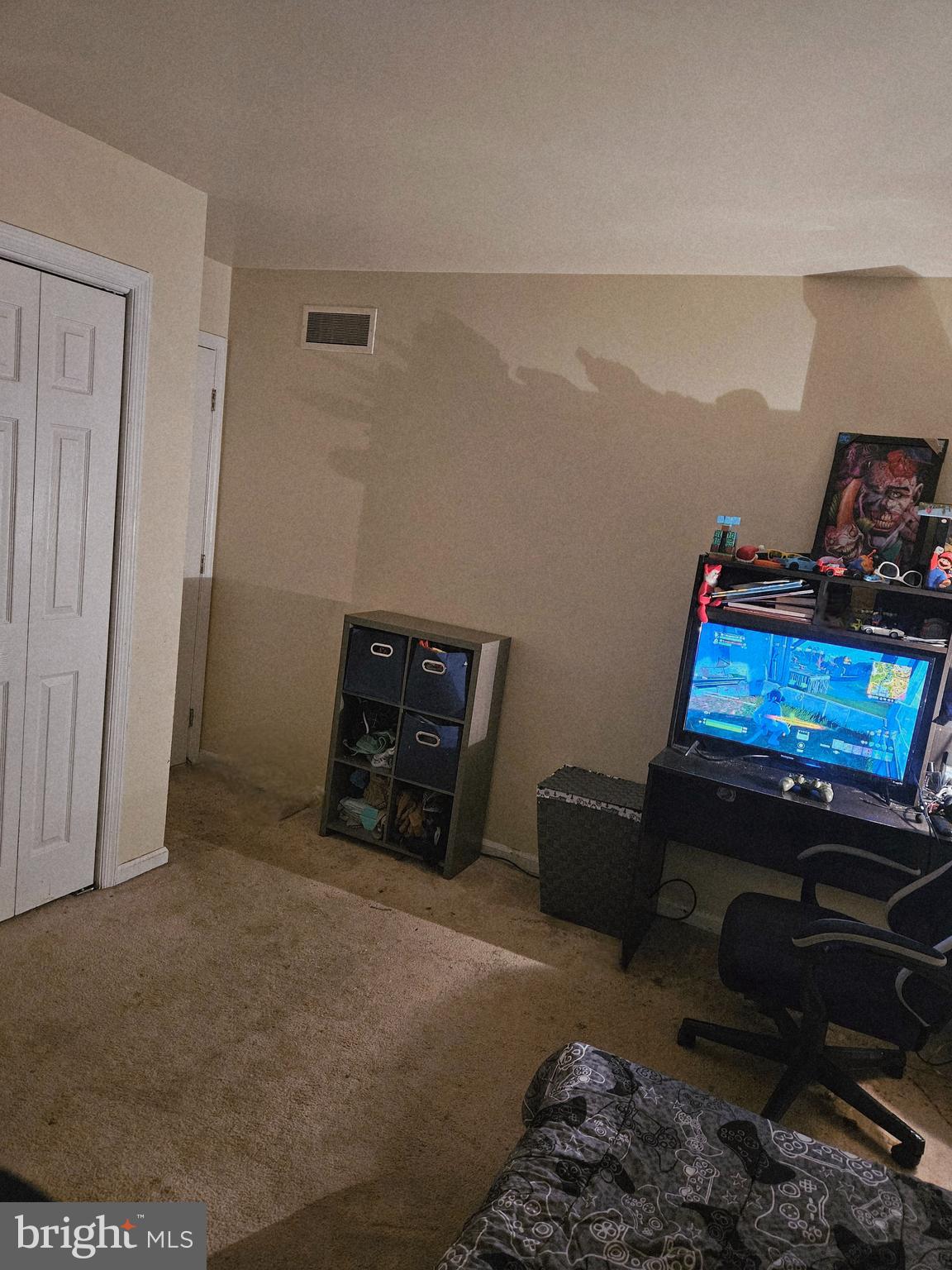 FOX CHASE - Residential