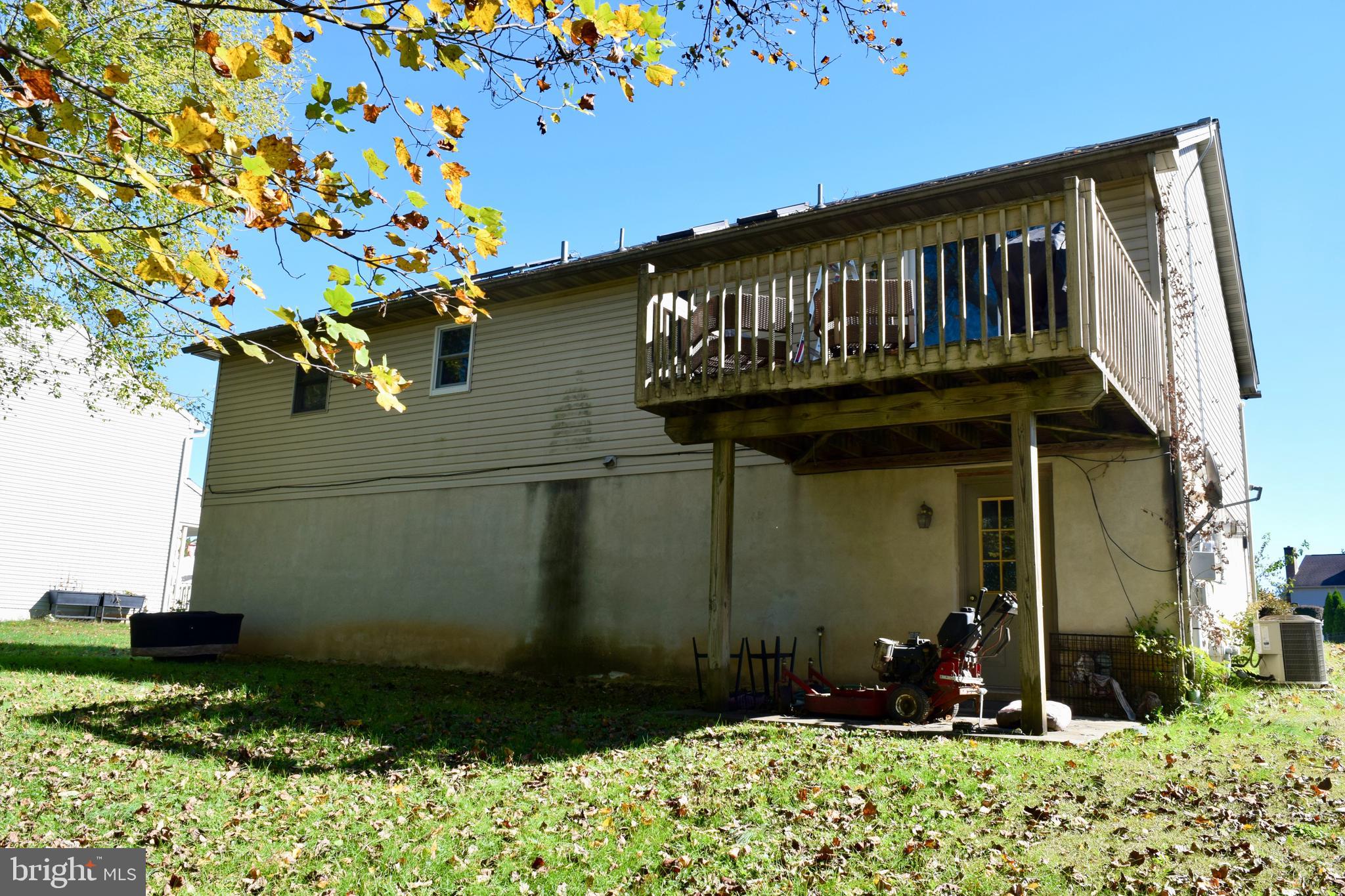 1125 ASHBOURNE DRIVE