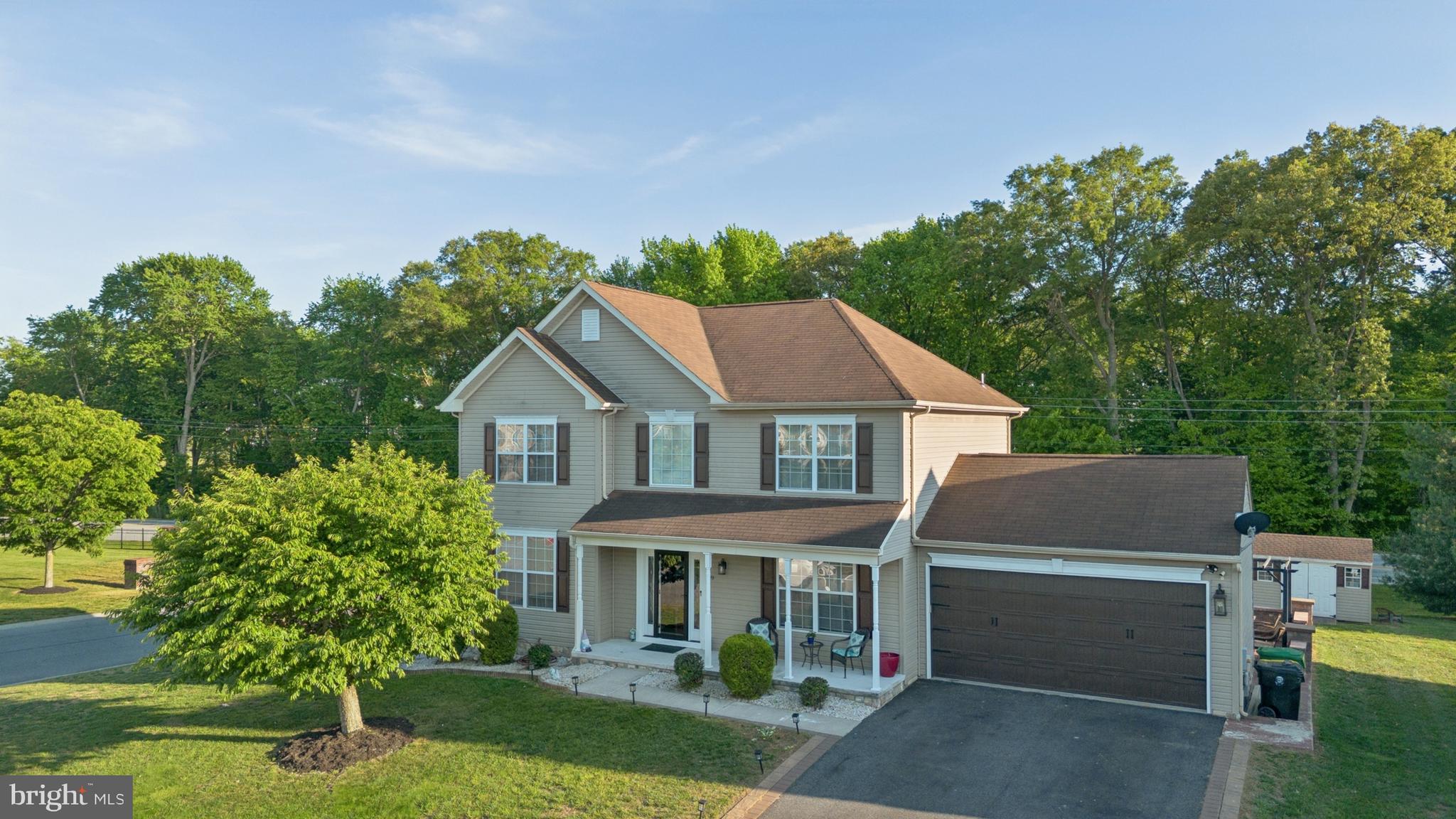 19 GRAYTON DRIVE